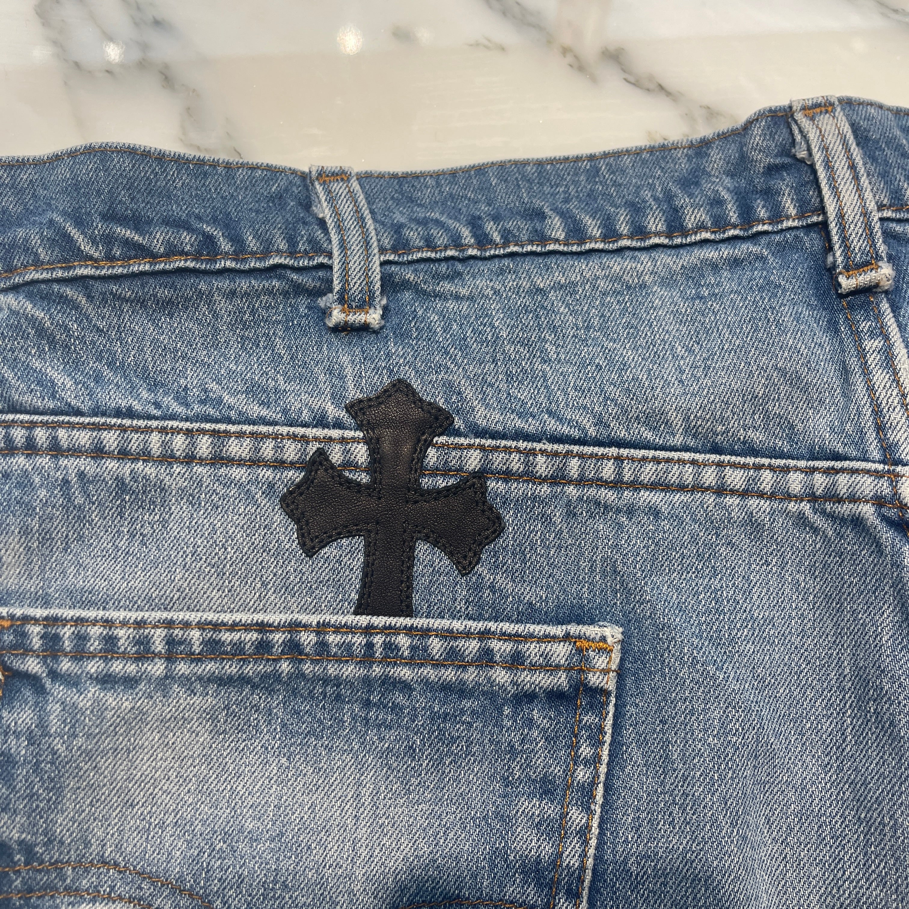CHROME HEARTS × Levi's 505 VNTG Cemetery Cross Leather Patch Denim Pants Size 38 クロムハーツ × リーバイス 505 ヴィンテージ セメタリークロスレザーパッチ デニムパンツ サイズ38