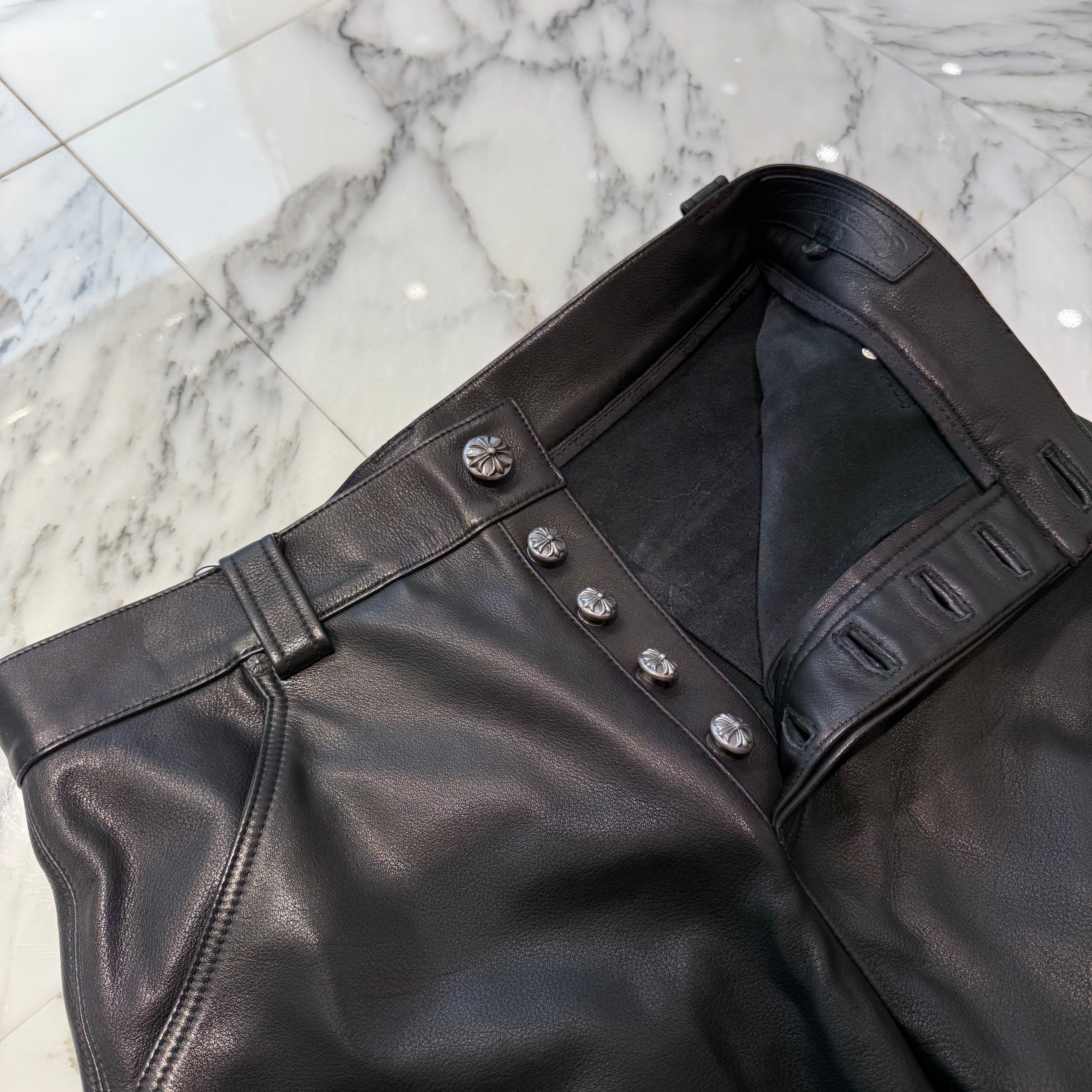 CHROME HEARTS Cross Ball Button Leather Cargo Pants Size 32 クロムハーツ クロスボールボタン レザー カーゴパンツ サイズ32