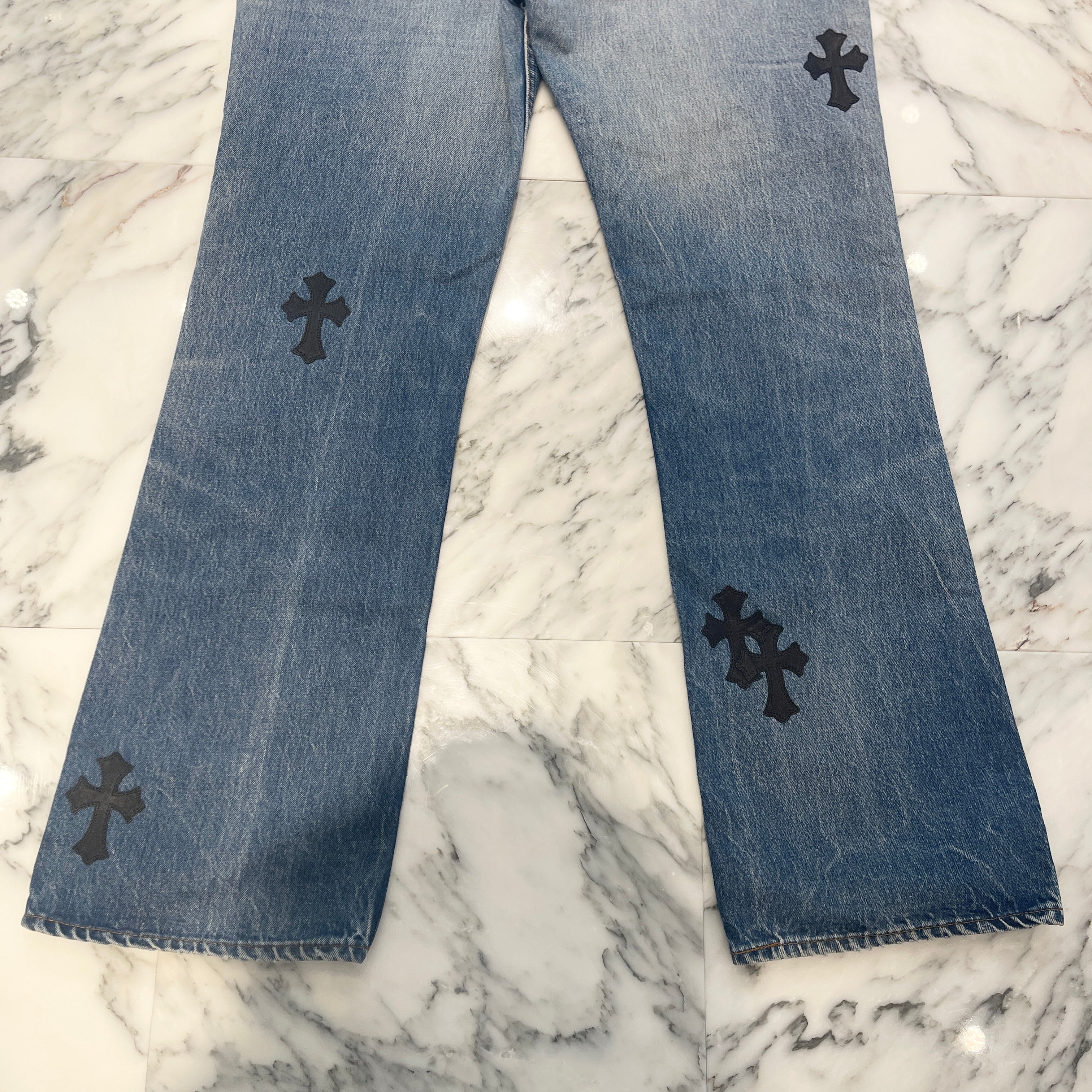 CHROME HEARTS × Levi's 505 VNTG Cemetery Cross Leather Patch Denim Pants Size 38 クロムハーツ × リーバイス 505 ヴィンテージ セメタリークロスレザーパッチ デニムパンツ サイズ38