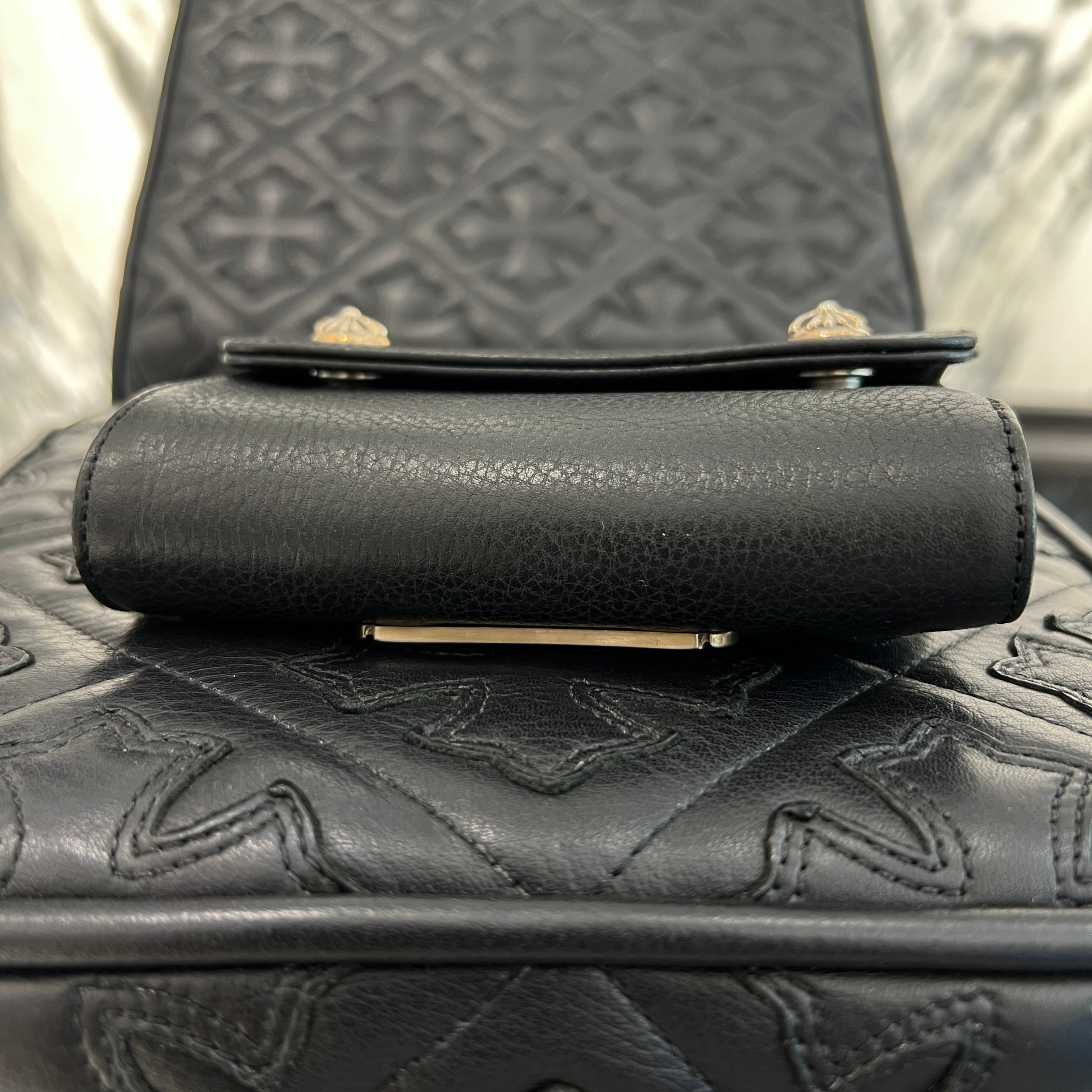 CHROME HEARTS Wave Mini Cross Ball Wallet クロムハーツ ウェーブ ミニ クロスボール ウォレット