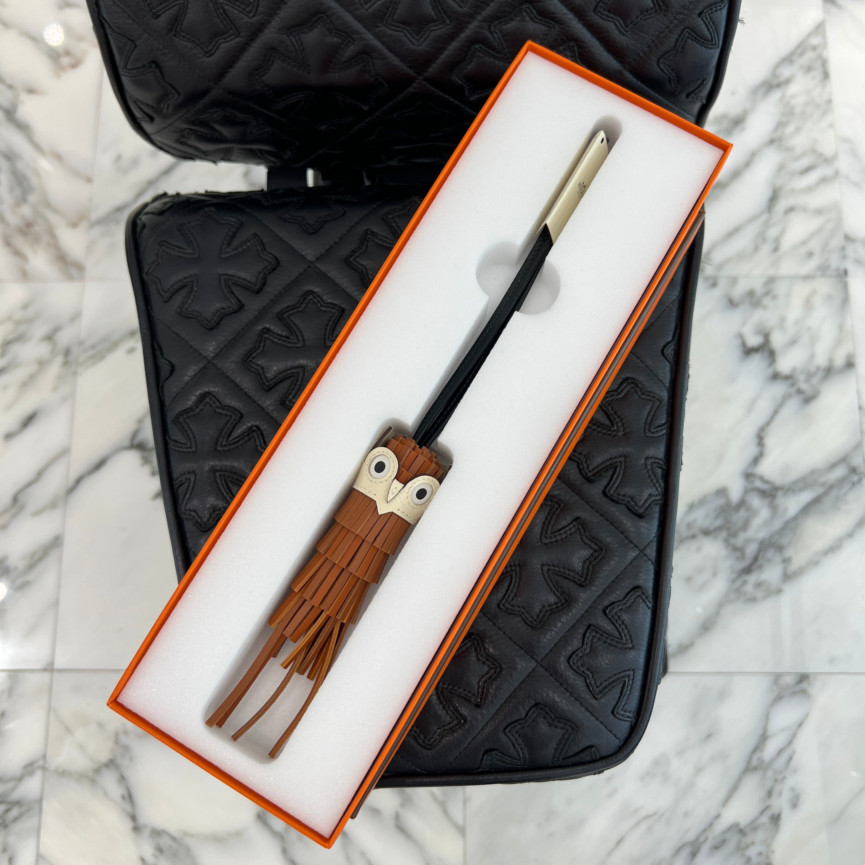 HERMES Chouette Leather Bag Charm H085001CAAB W刻印 エルメス