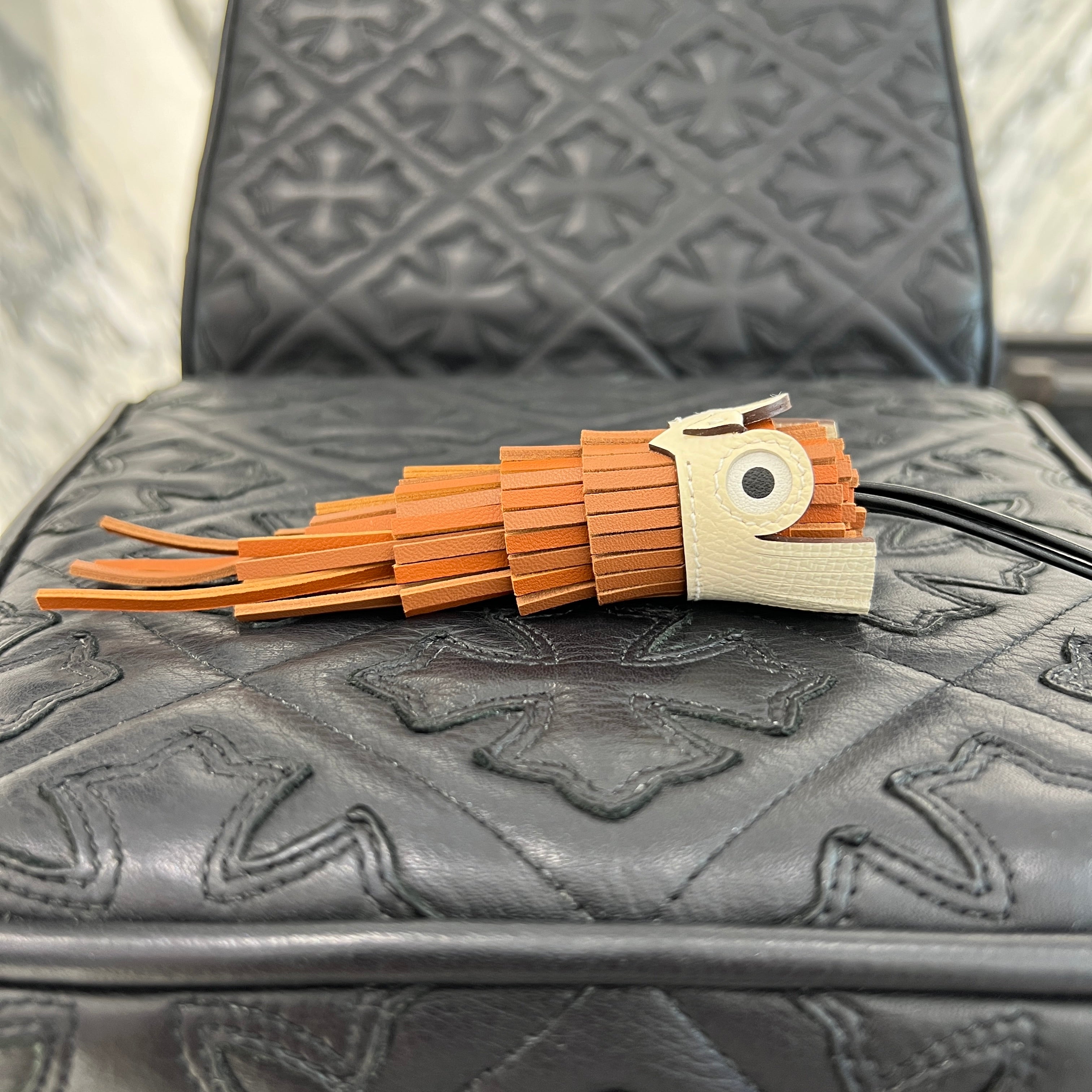 HERMES Chouette Leather Bag Charm H085001CAAB W刻印 エルメス シュエット レザーバッグチャーム W刻印 ゴールド