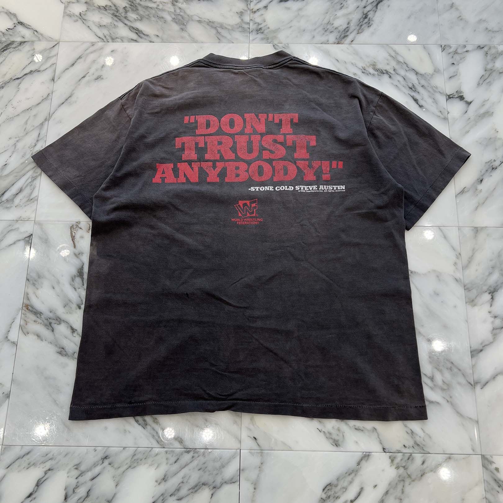 Vintage 90's WWF Stone Cold Steve Austin "Don't Trust Anybody" SOFTEE S/S Tee Size XL 90's WWF ストーン コールド スティーブ オースティン "ドン・トラスト・エニバディ" SOFTEE社製 Tシャツ サイズXL