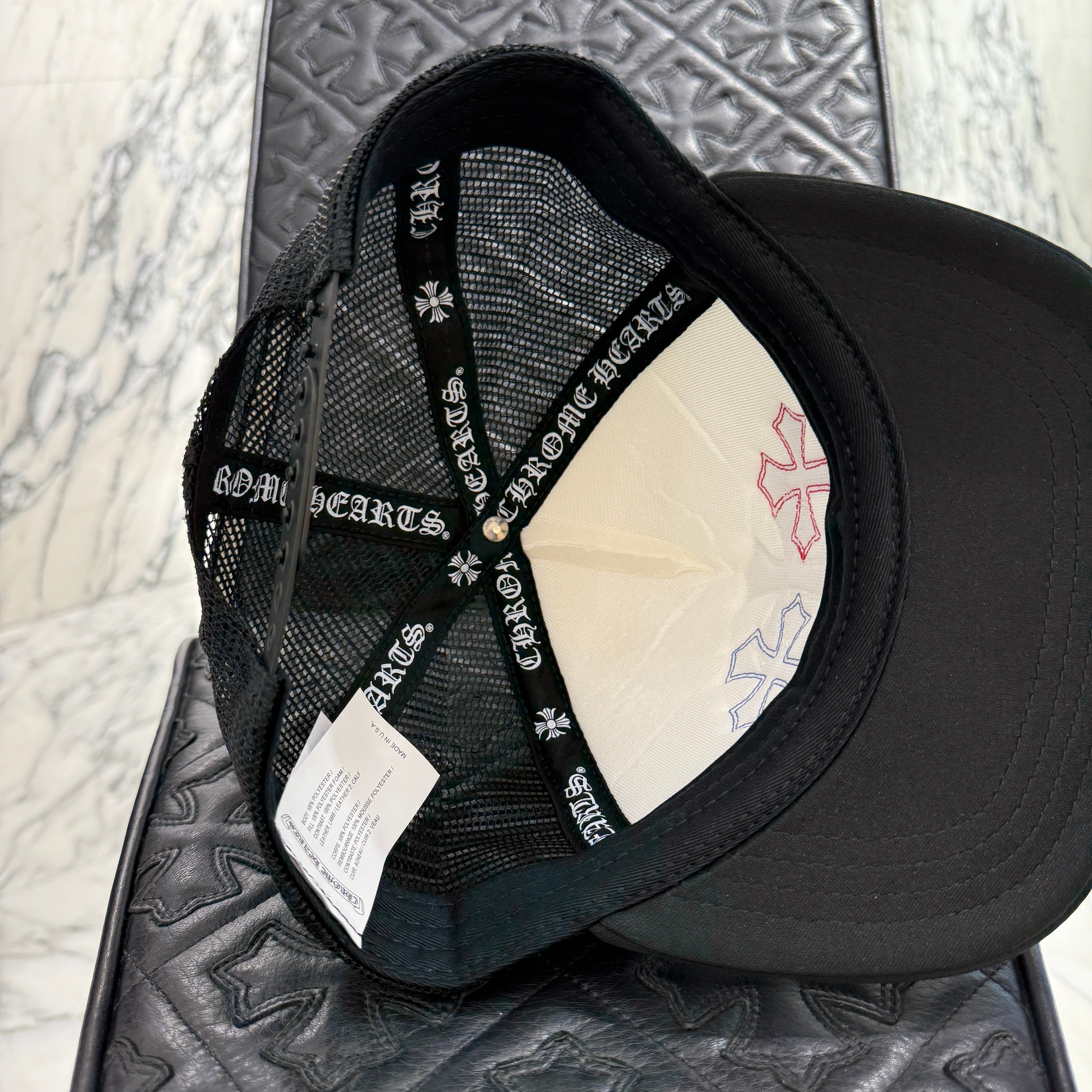 CHROME HEARTS Tricolor Triple Cross Patch Trucker Cap Size ONE SIZE (51-61) クロムハーツ トリコロール トリプルクロスパッチ トラッカーキャップ サイズONE SIZE (51-61)