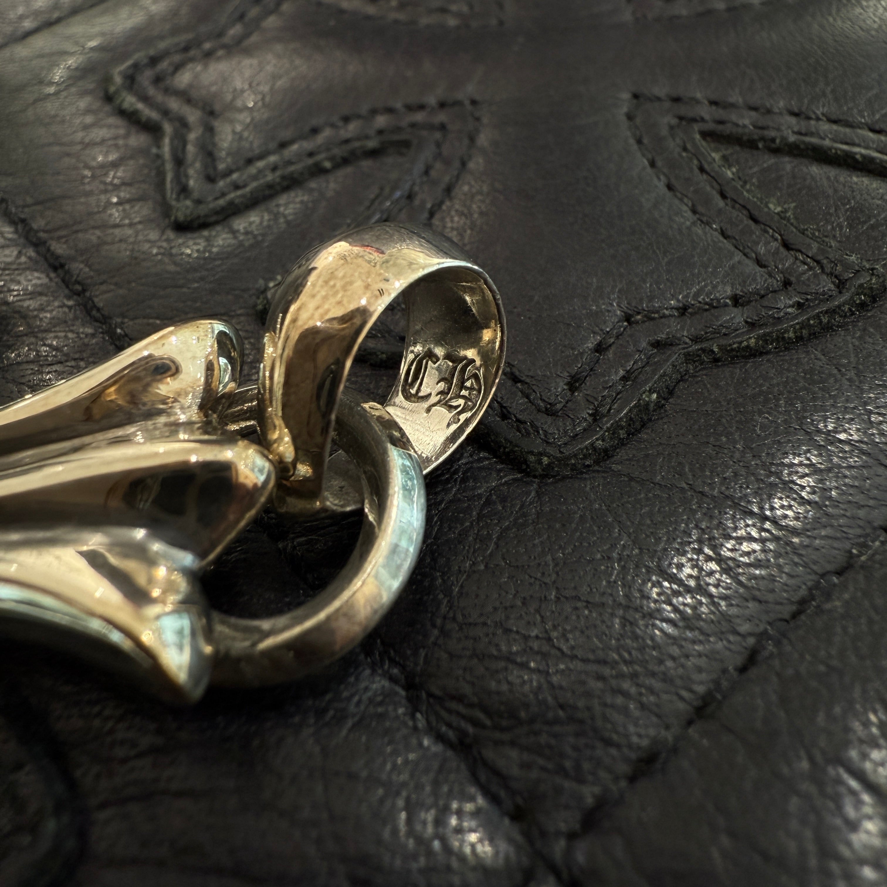 CHROME HEARTS Large Cross With Bail Pendant Top クロムハーツ ラージクロス ウィズ ベイル ペンダントトップ