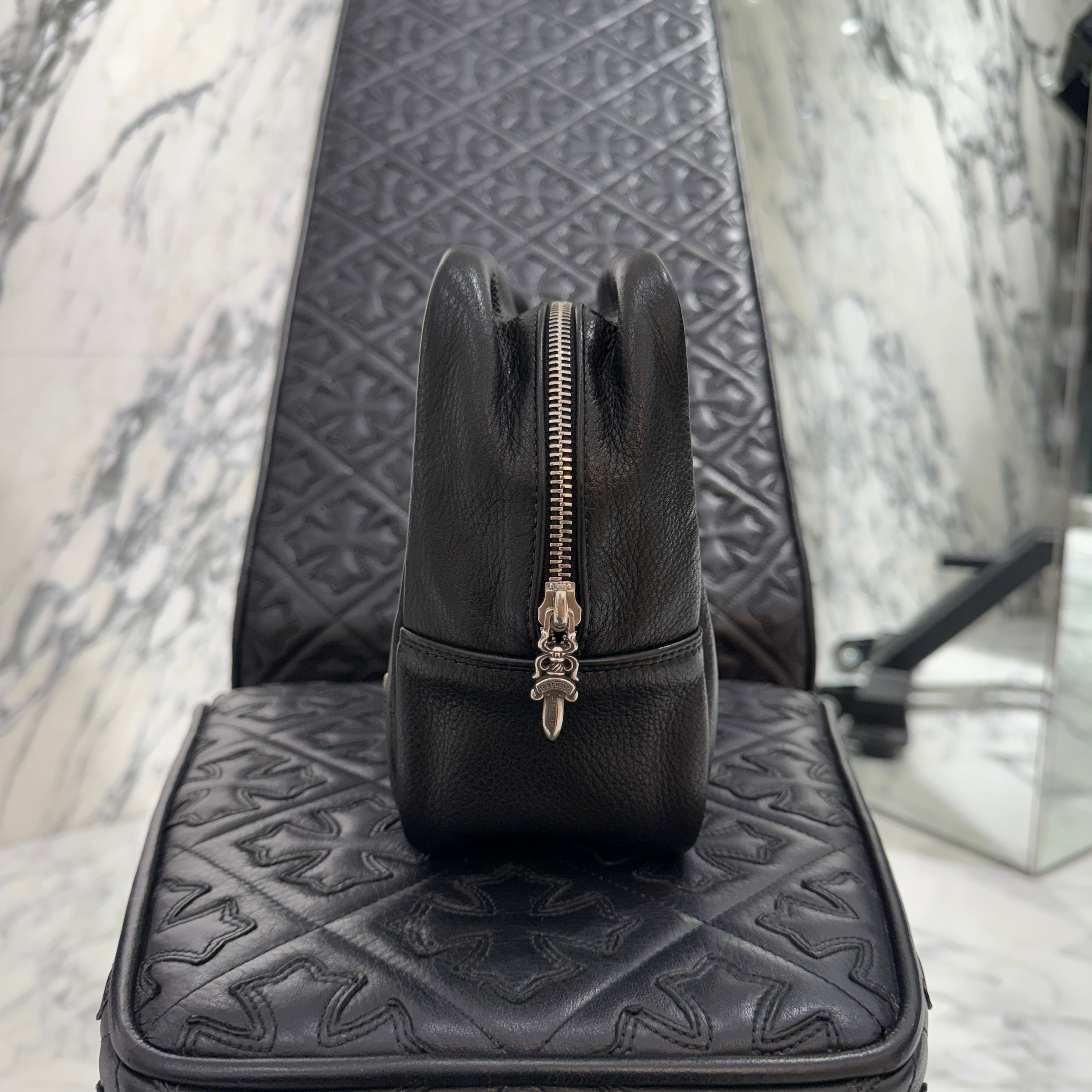 CHROME HEARTS Cemetery Cross Patch Leather Poach Bag クロムハーツ セメタリークロスパッチ レザーポーチバッグ