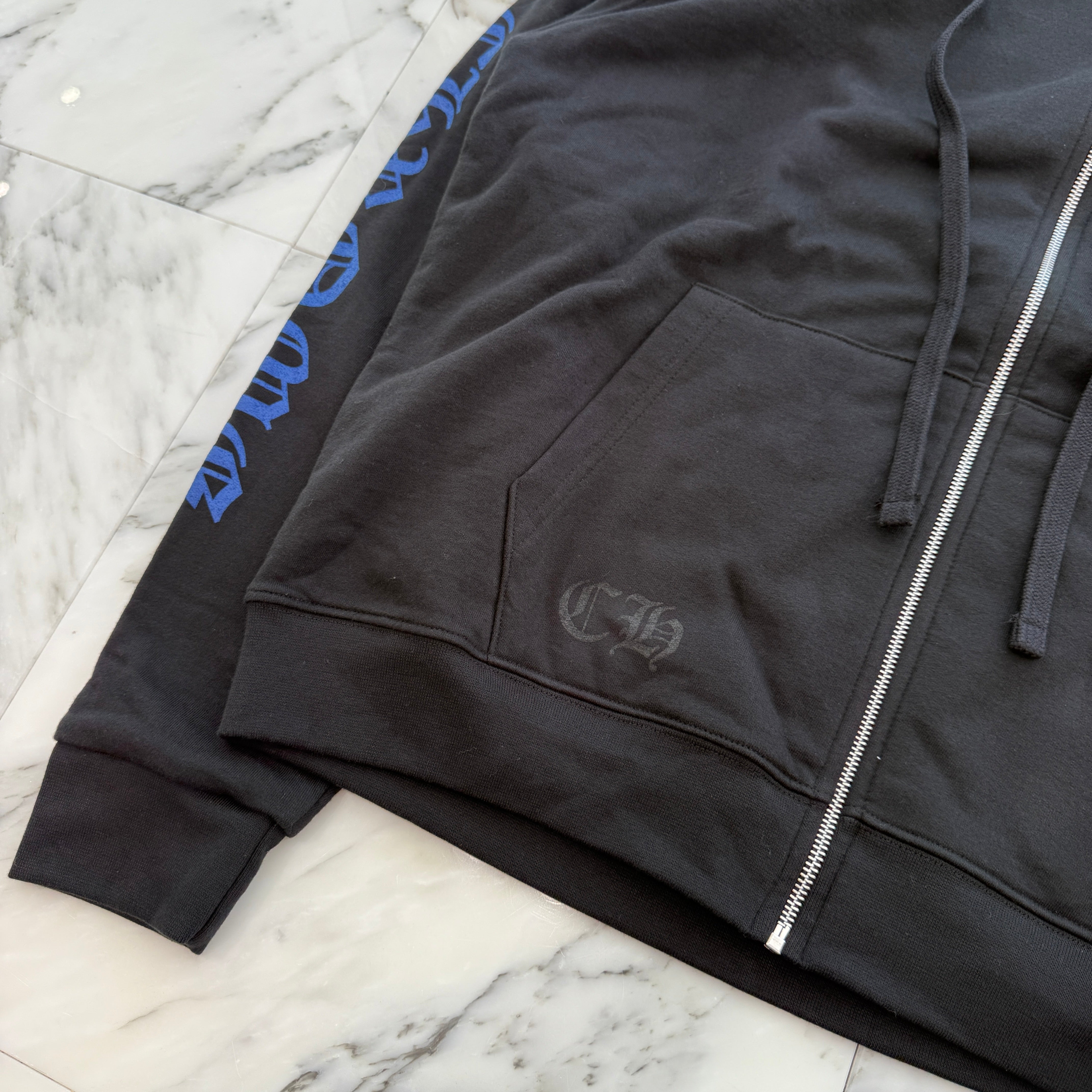 CHROME HEARTS Vertical Logo Zip Up Hoodie Size M クロムハーツ ヴァーティカルロゴ ジップアップフーディー サイズM