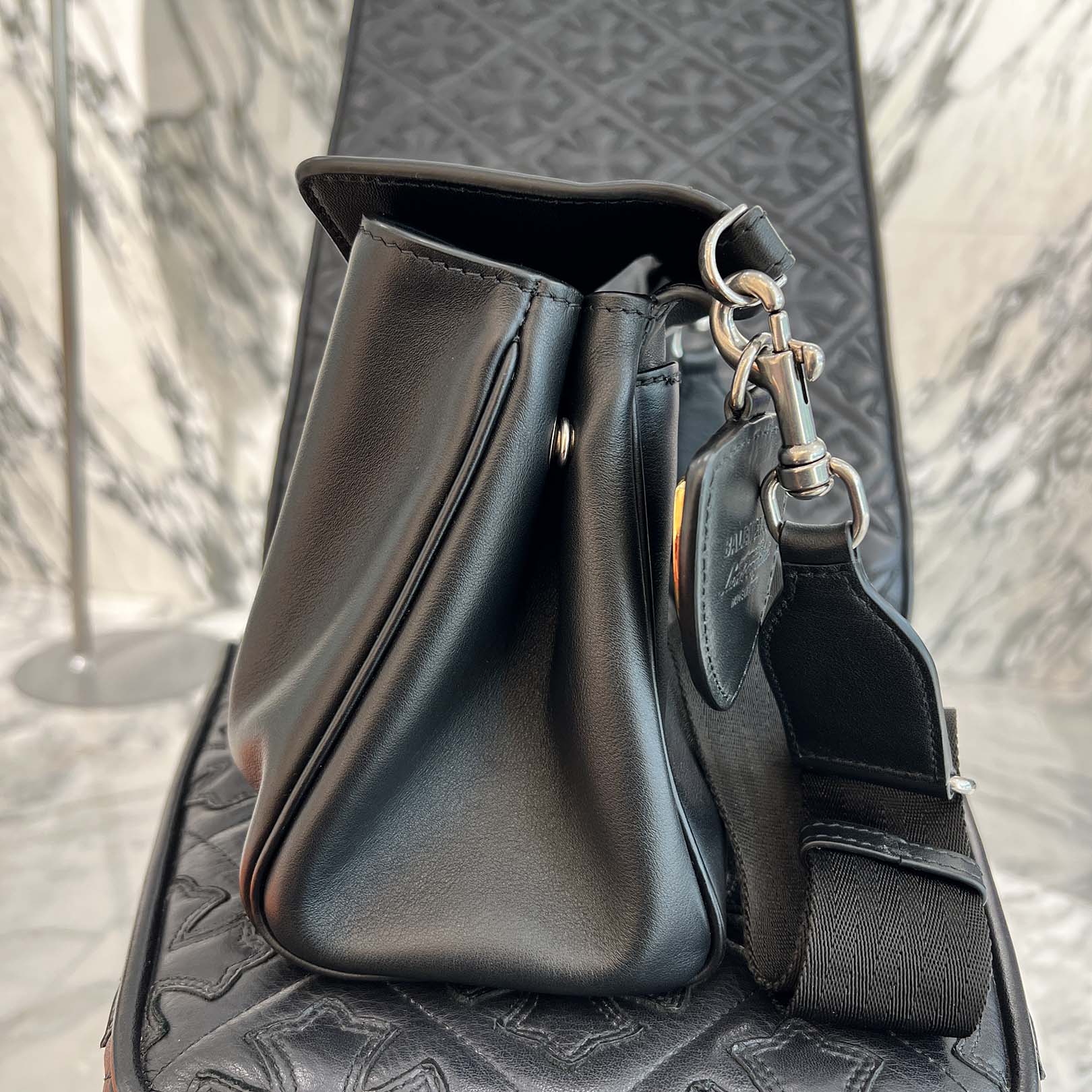 BALENCIAGA × Lamborghini 2025AW Rodeo Shoulder Bag 8275832AB0H1000 バレンシアガ×ランボルギーニ ロデオ ショルダーバッグ