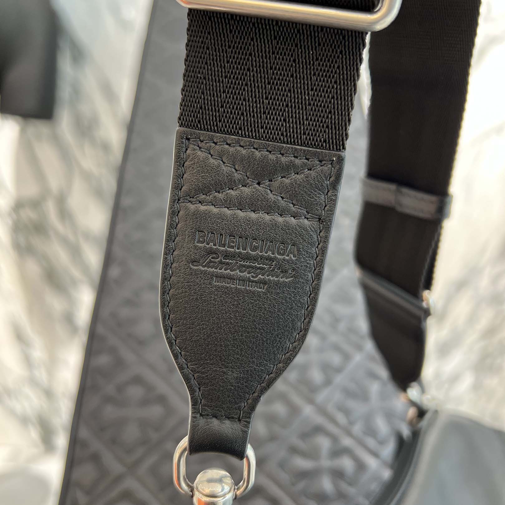 BALENCIAGA × Lamborghini 2025AW Rodeo Shoulder Bag 8275832AB0H1000 バレンシアガ×ランボルギーニ ロデオ ショルダーバッグ
