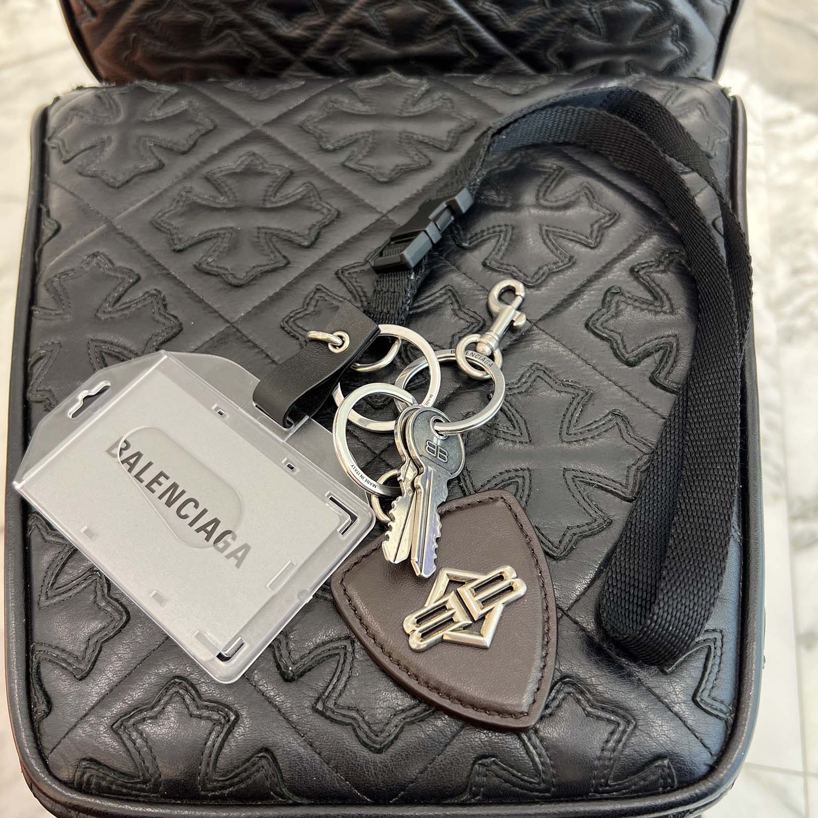 BALENCIAGA × Lamborghini 2025AW Rodeo Shoulder Bag 8275832AB0H1000 バレンシアガ×ランボルギーニ ロデオ ショルダーバッグ