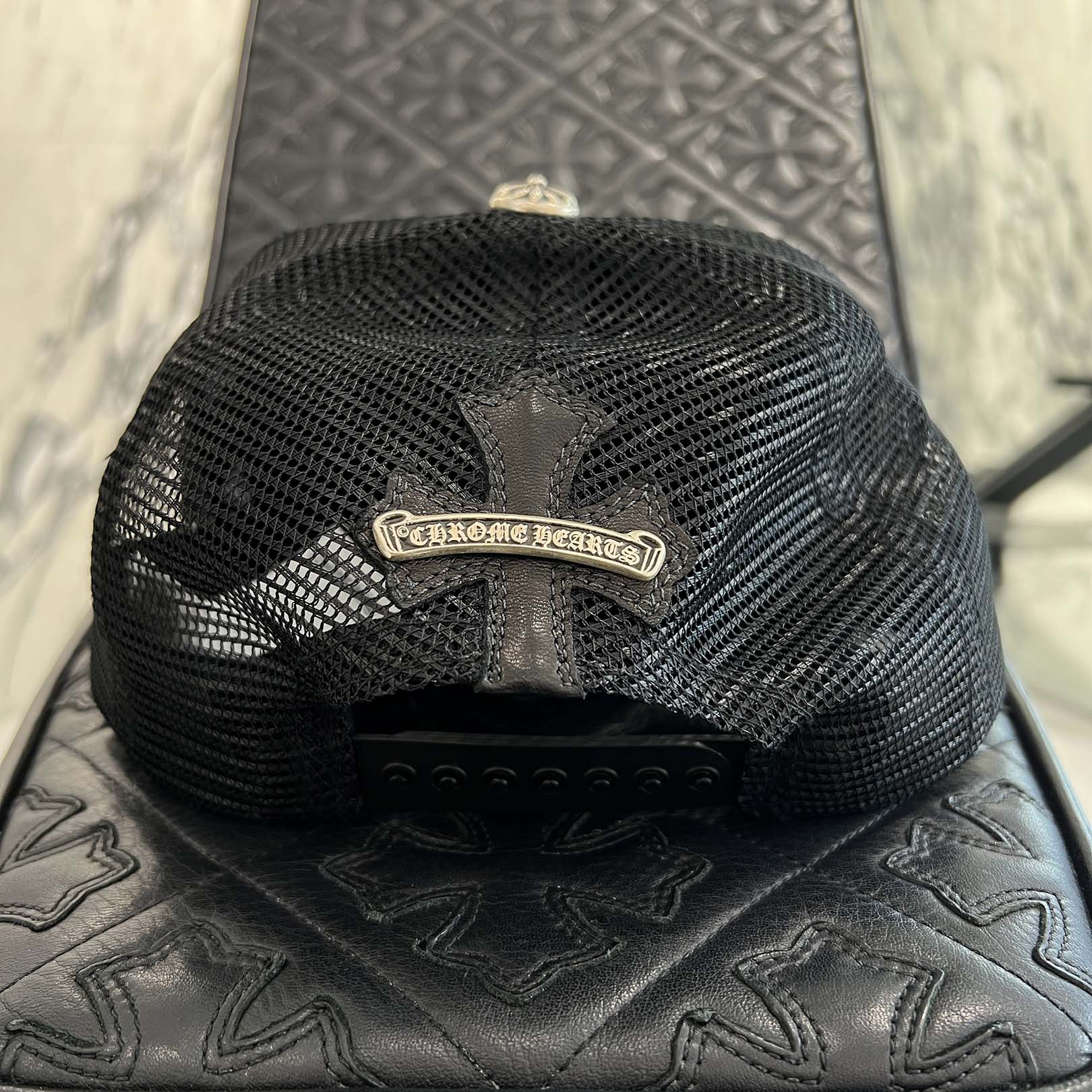 CHROME HEARTS Cemetary Cross Leather Patch Trucker Cap Size ONE