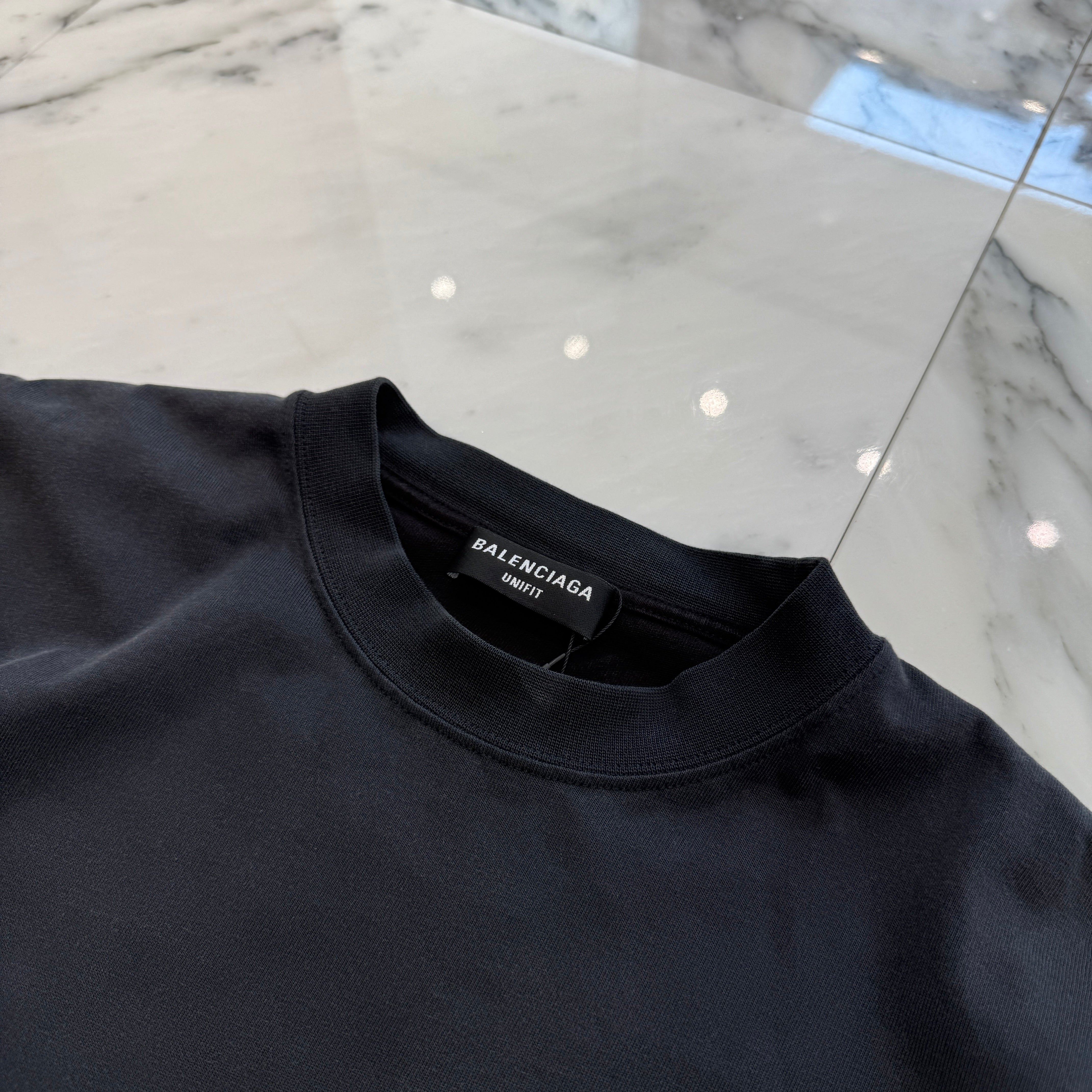 BALENCIAGA Speed Hunter Upside Down Oversized Tee 698811 TMVC9 Size 3 バレンシアガ スピードハンター アップサイドダウン オーバーサイズTシャツ サイズ3