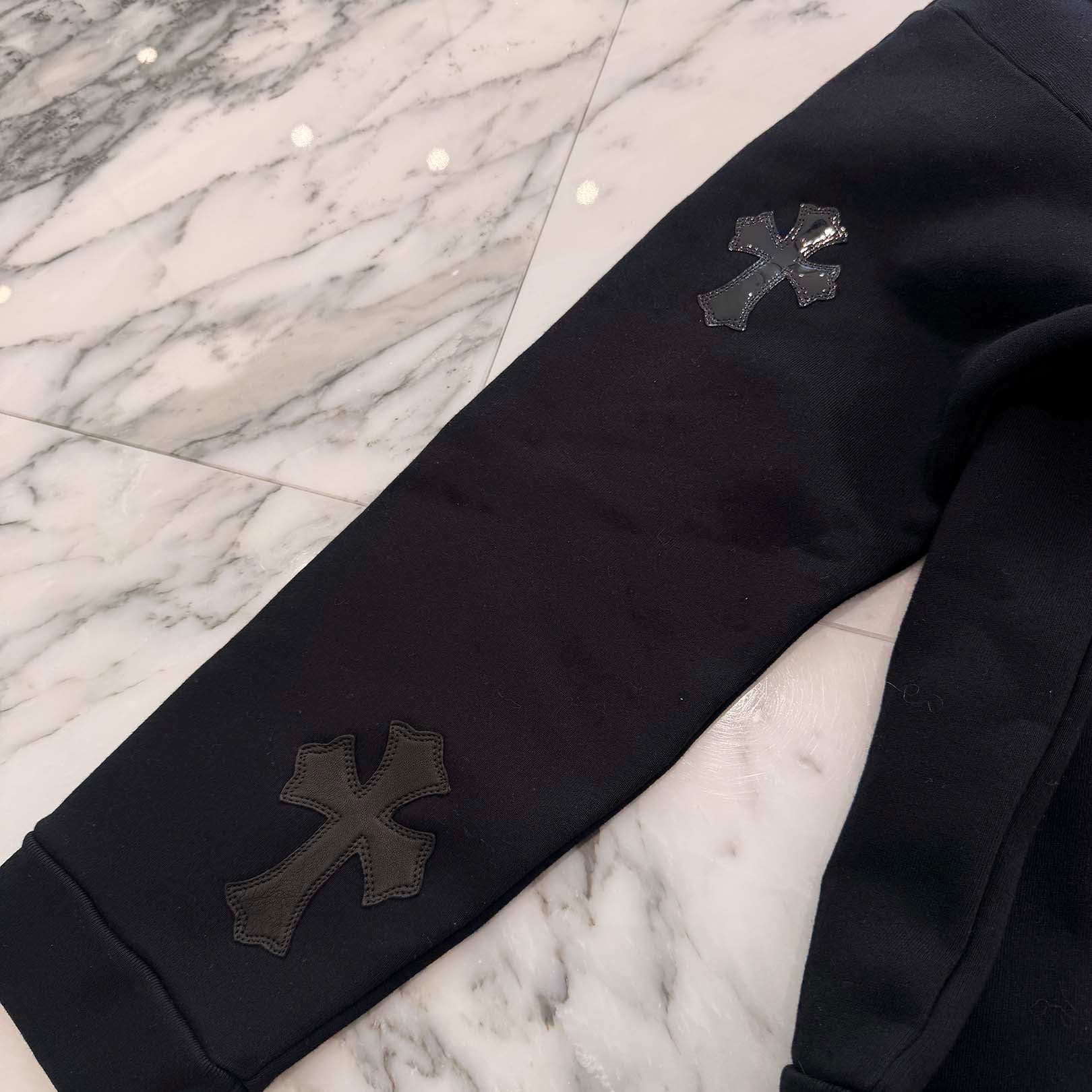CHROME HEARTS Y NOT Multi Leather Cross Patch Sweatshirt Size L クロムハーツ ワイノット マルチレザークロスパッチ スウェットシャツ サイズL