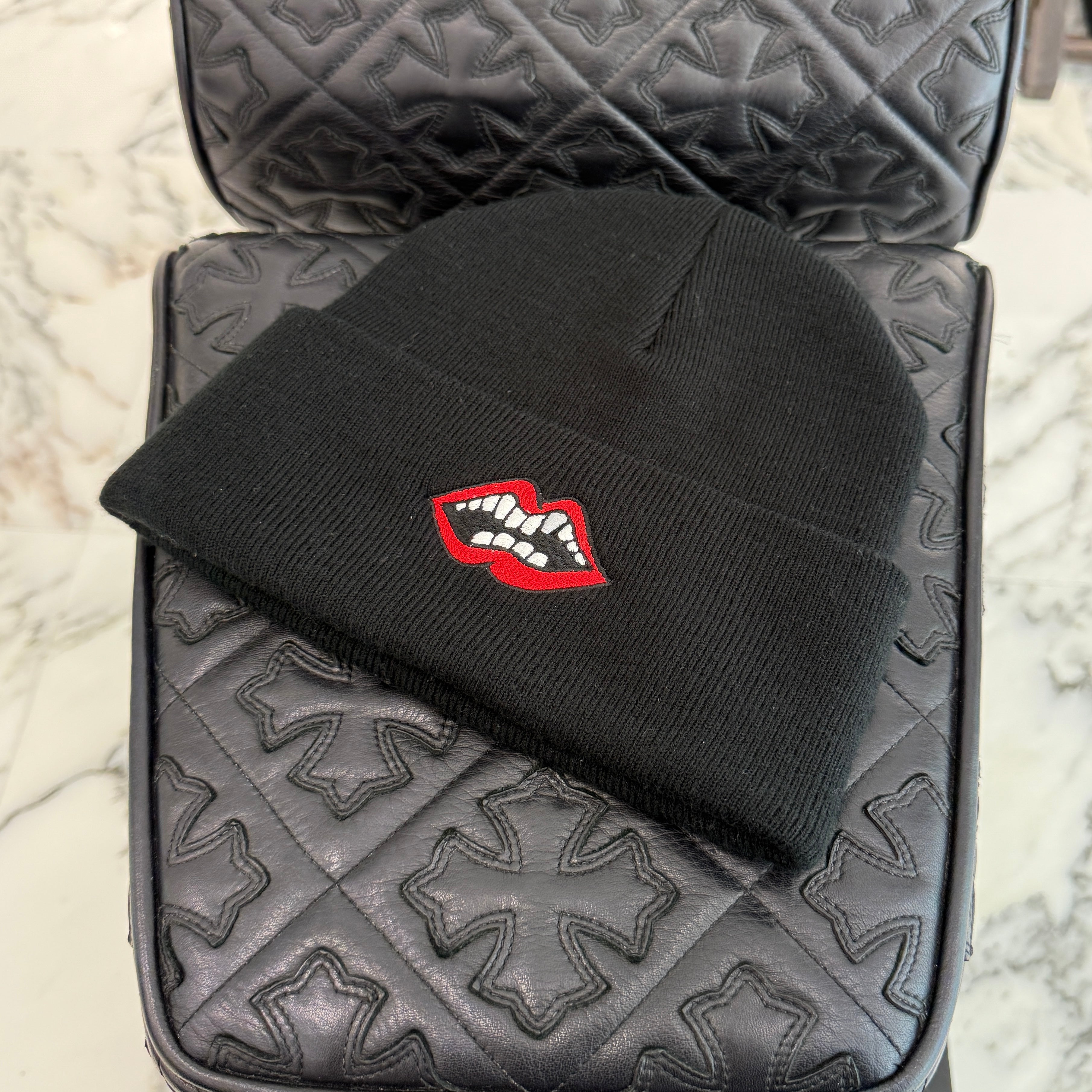 CHROME HEARTS × MATTY BOY Acrylic Chomper Beanie Size ONE SIZE(23cm) クロムハーツ × マッティボーイ アクリルチョンパー ビーニー サイズ ONE SIZE(23cm)