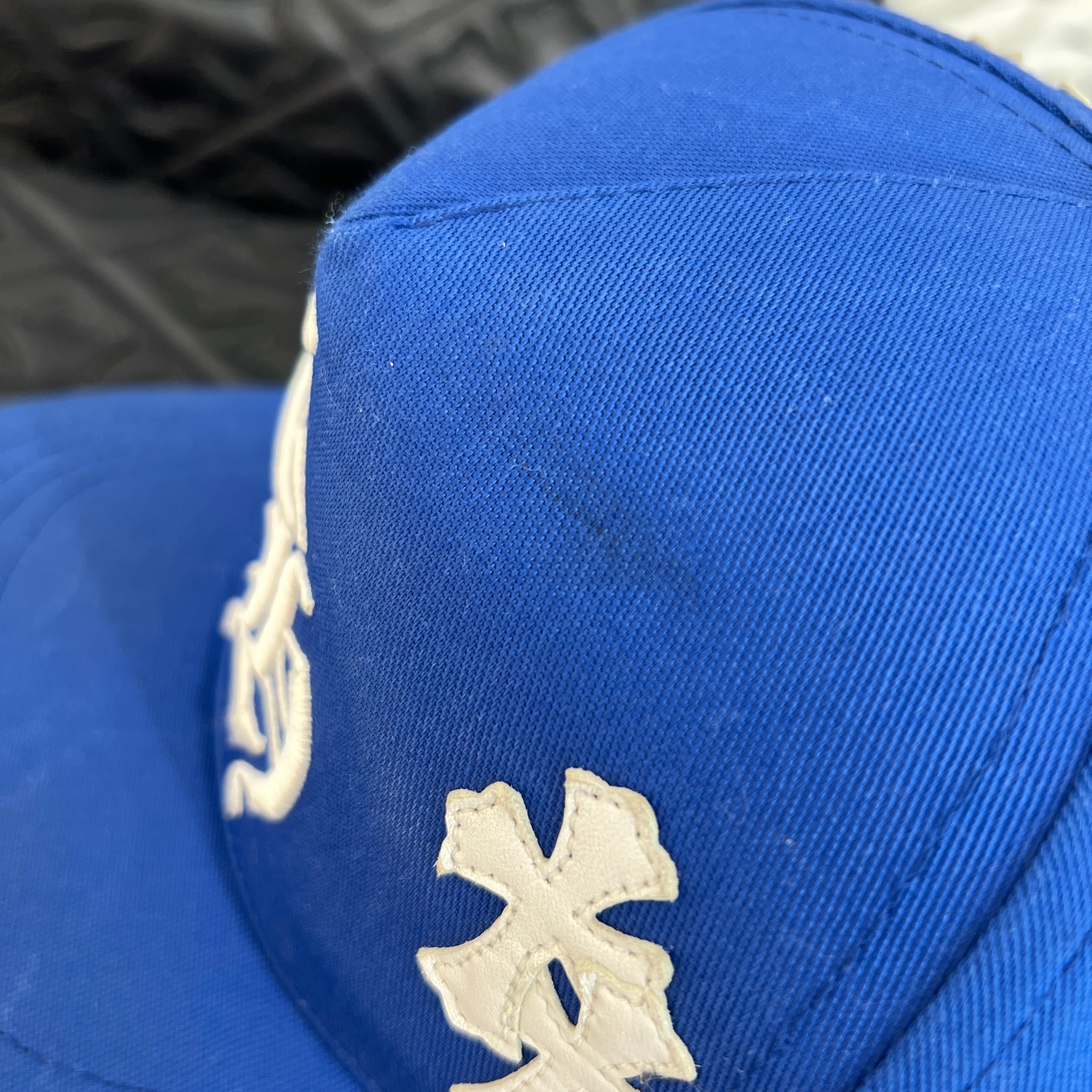 CHROME HEARTS Cemetery Cross Patch Trucker Cap Size ONE SIZE（53