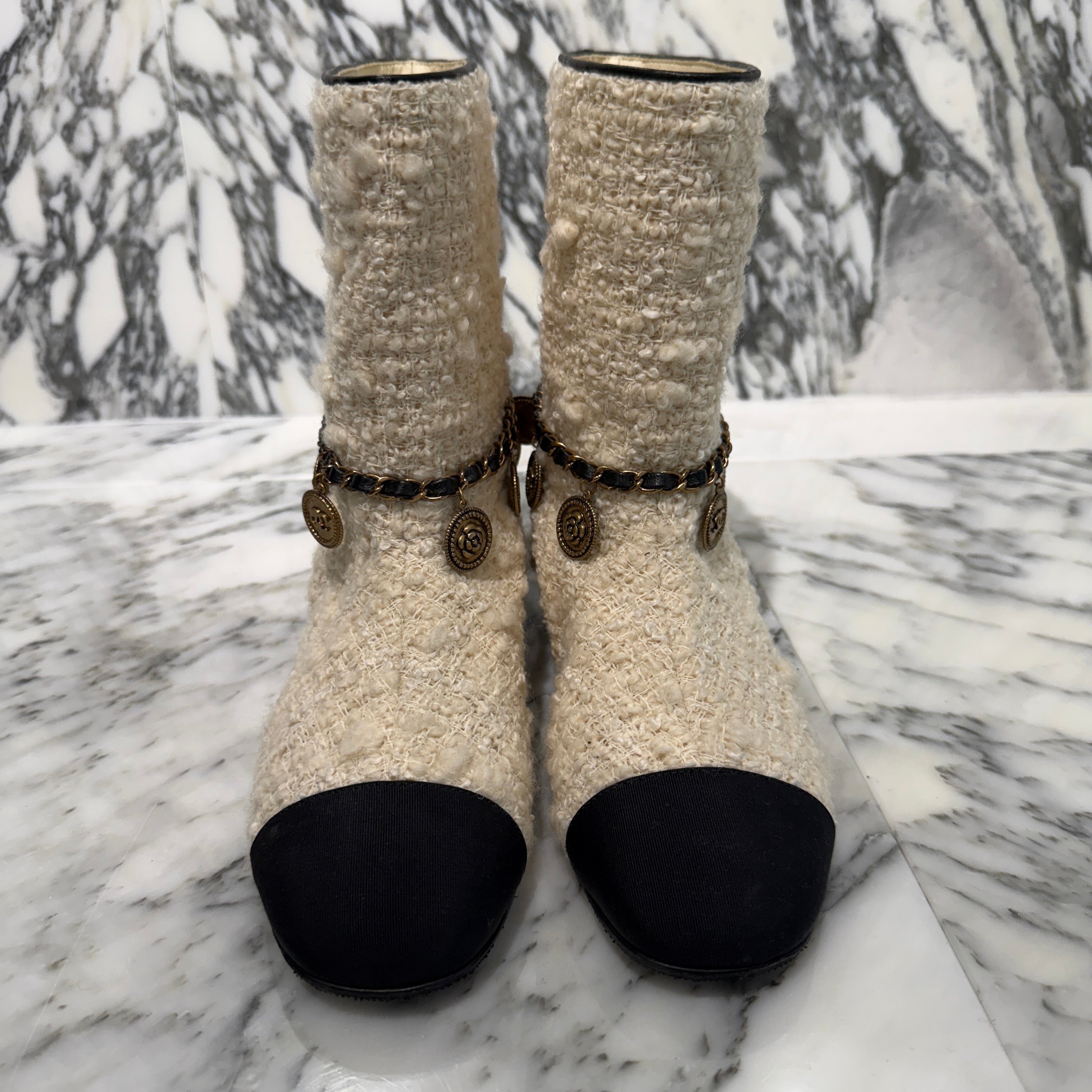 CHANEL CC Coin Charm Tweed Short Boots G32929 Size 36C シャネル CC コインチャーム ツイード ショートブーツ サイズ36C