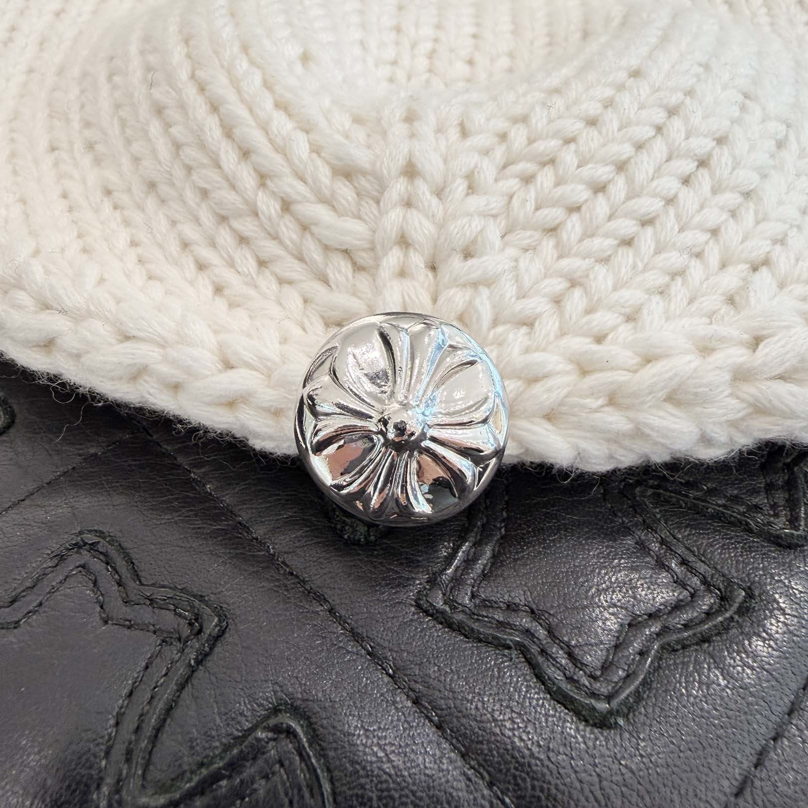 CHROME HEARTS Cashmere Beads 1 Cross Patch Beanie Size ONE SIZE (22cm) クロムハーツ カシミヤ ビーズ 1クロスパッチ ビーニー サイズONE SIZE (22cm)