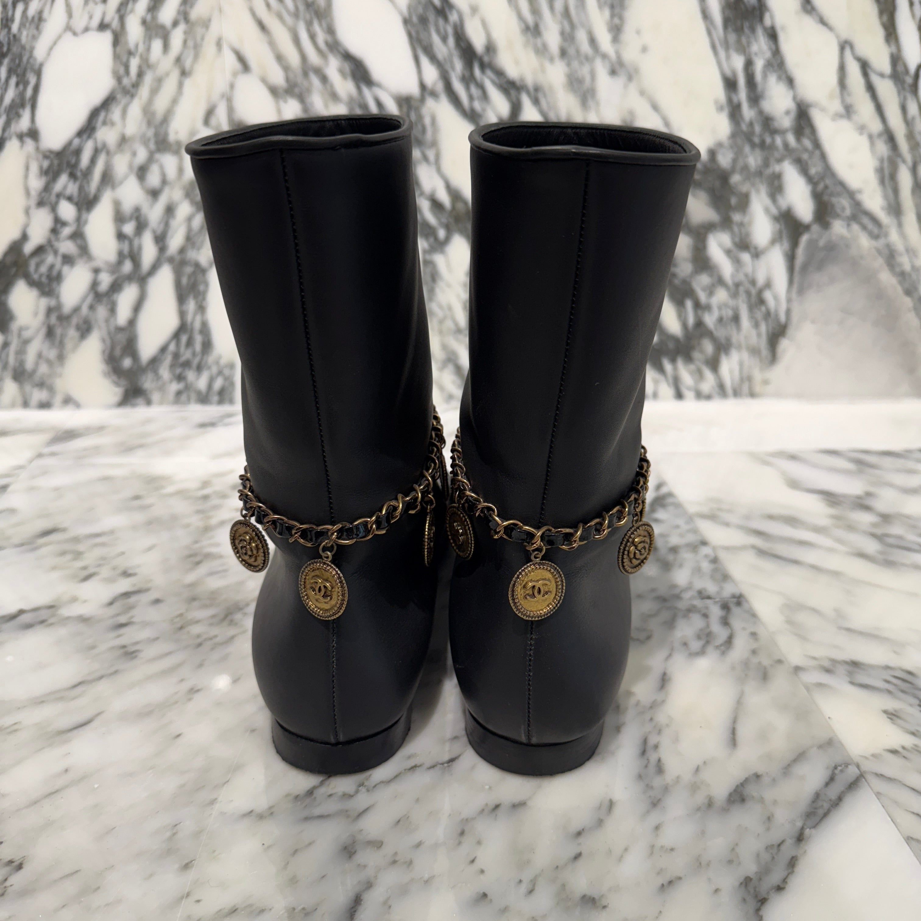 CHANEL CC Coin Charm Leather Short Boots G32929 Size 36C シャネル CC コインチャーム レザーショートブーツ サイズ36C