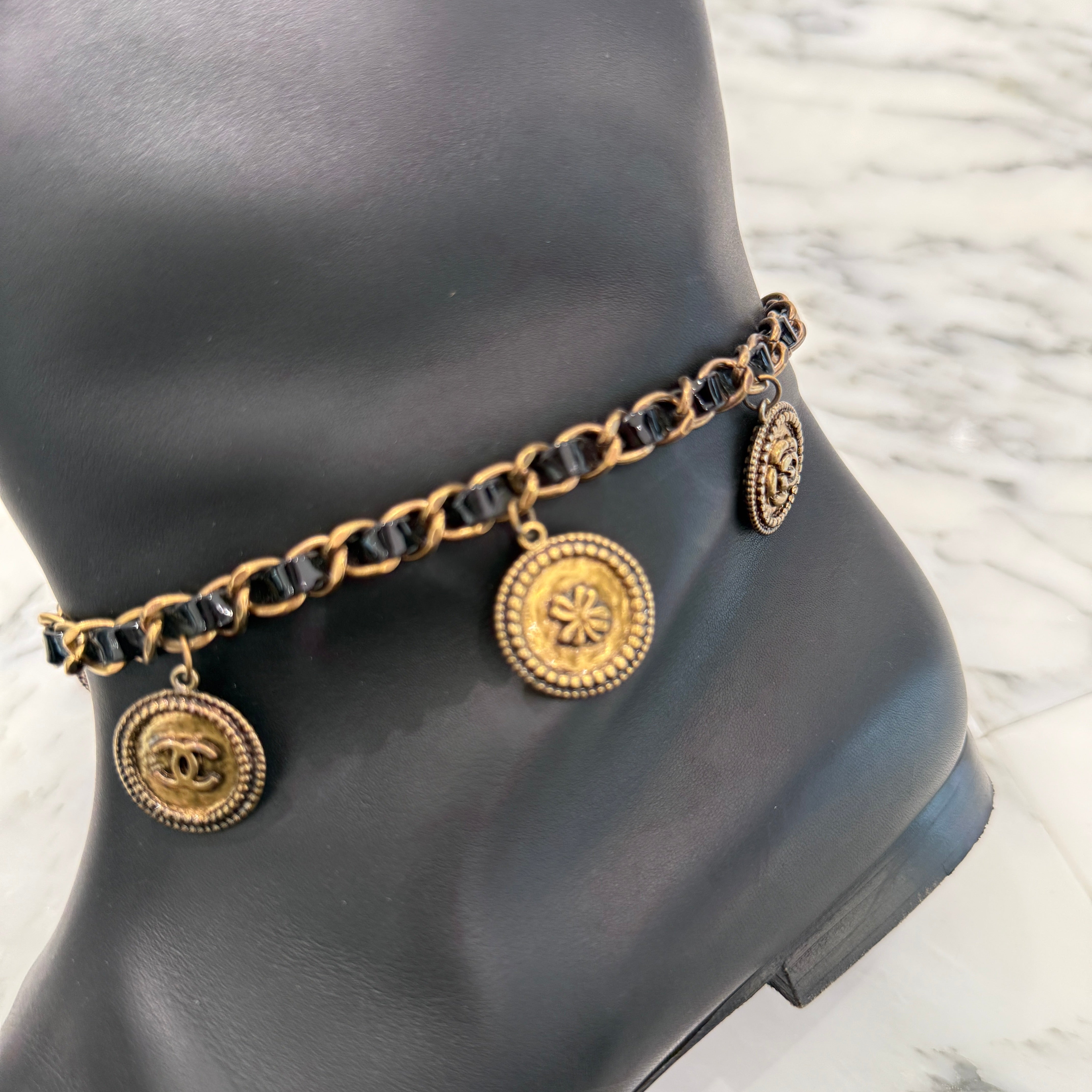 CHANEL CC Coin Charm Leather Short Boots G32929 Size 36C シャネル CC コインチャーム レザーショートブーツ サイズ36C