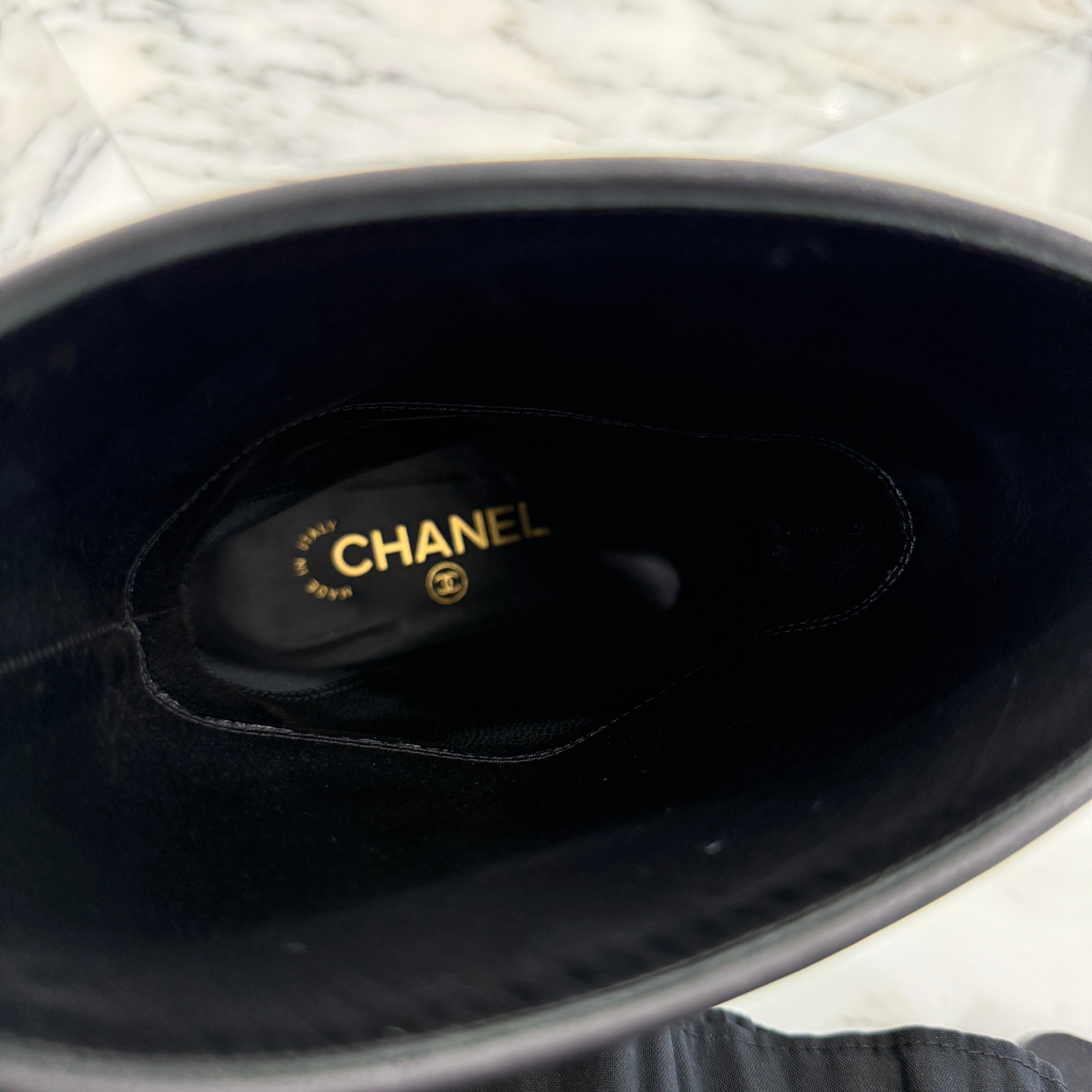 CHANEL CC Coin Charm Leather Short Boots G32929 Size 36C シャネル CC コインチャーム レザーショートブーツ サイズ36C