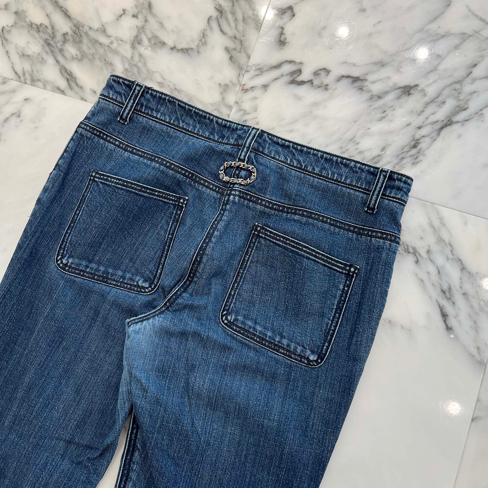 CHANEL COCO Button Denim Tapered Pants P31992V22199 Size 44 シャネル ココボタン デニム テーパードパンツ サイズ44
