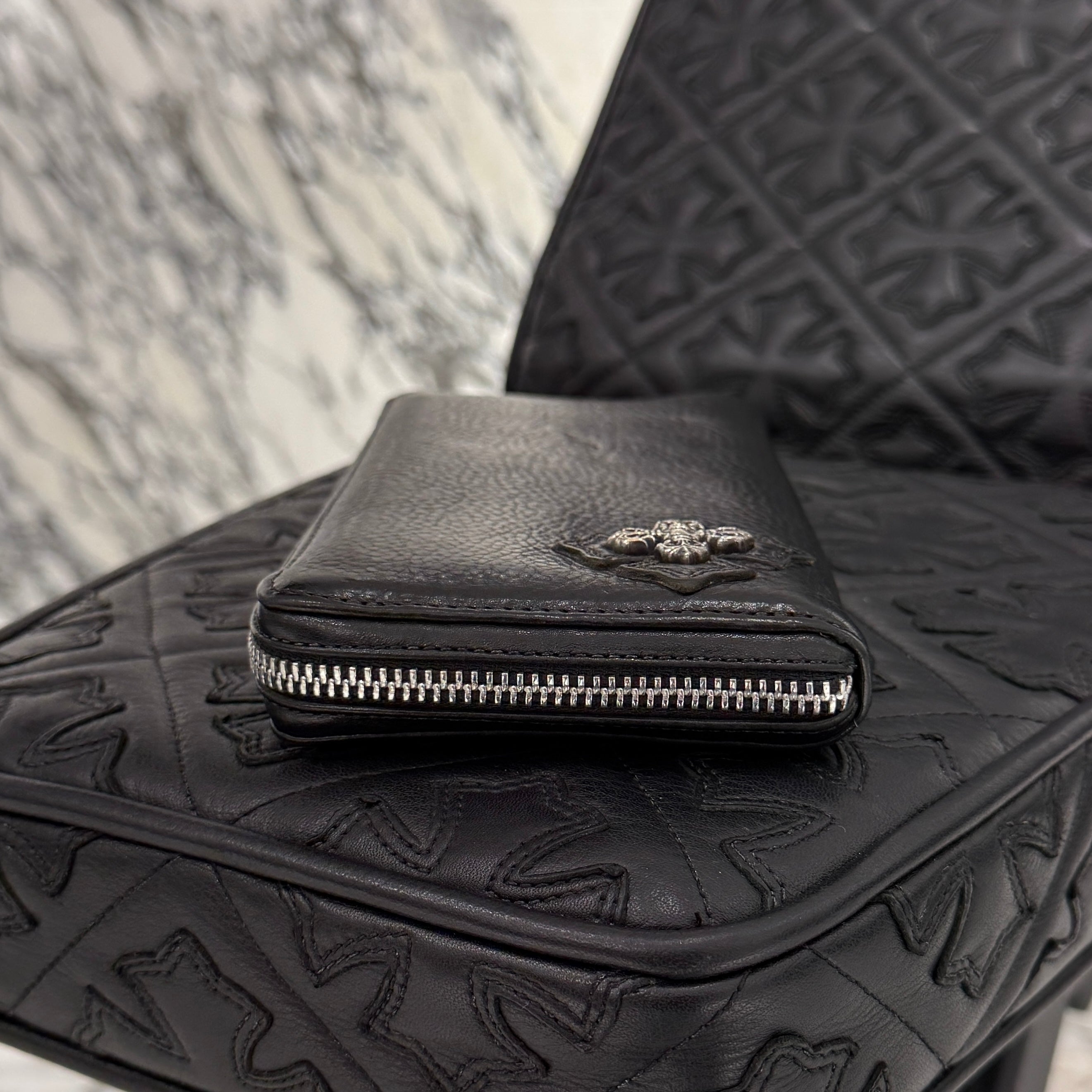 CHROME HEARTS Filigree Plus Leather Patch Round Zip Wallet クロムハーツ フィリグリープラス レザーパッチ ウォレット