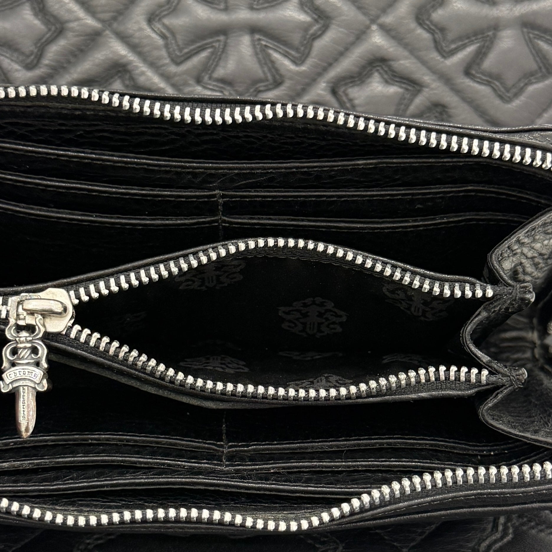 CHROME HEARTS Filigree Plus Leather Patch Round Zip Wallet クロムハーツ フィリグリープラス レザーパッチ ウォレット
