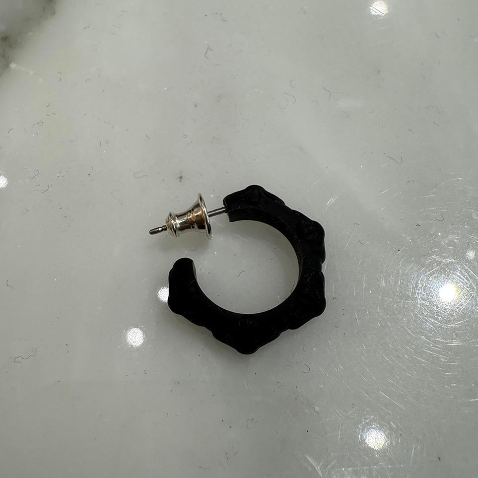 CHROME HEARTS Silicone Rubber Cross Band Hoop Earrings クロム