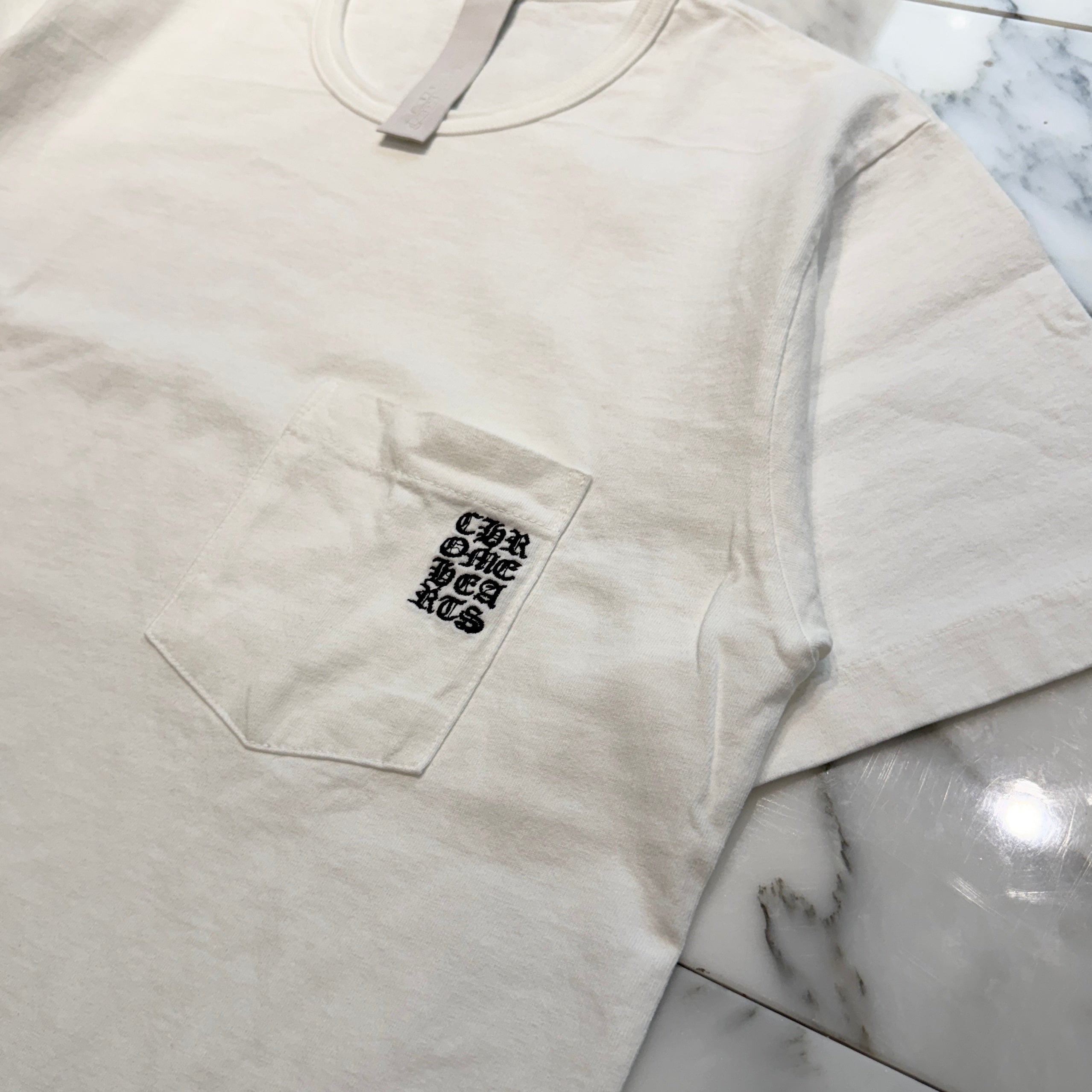 CHROME HEARTS Y NOT Vertical Logo Cross Embroidery Tee Size M クロムハーツ ワイノット バーティカルロゴ クロス刺繍 Tシャツ サイズM