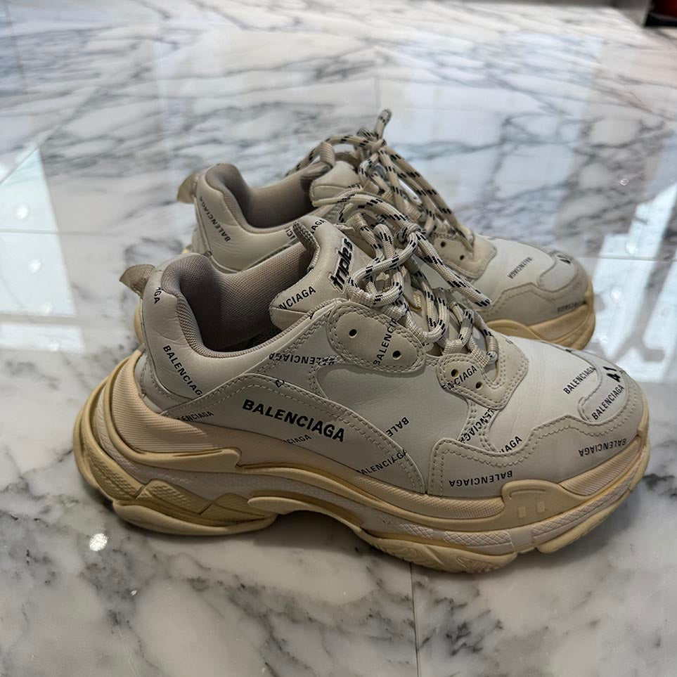 BALENCIAGA Triple S All Over Pattern Sneakers Size 41（約27.0cm