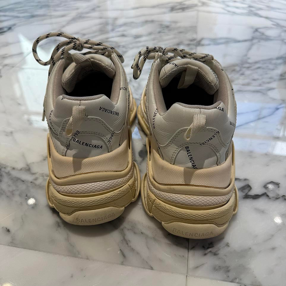 BALENCIAGA Triple S All Over Pattern Sneakers Size 41（約27.0cm）バレンシアガ トリプルS オールオーバーパターン スニーカー サイズ41（約27.0cm）