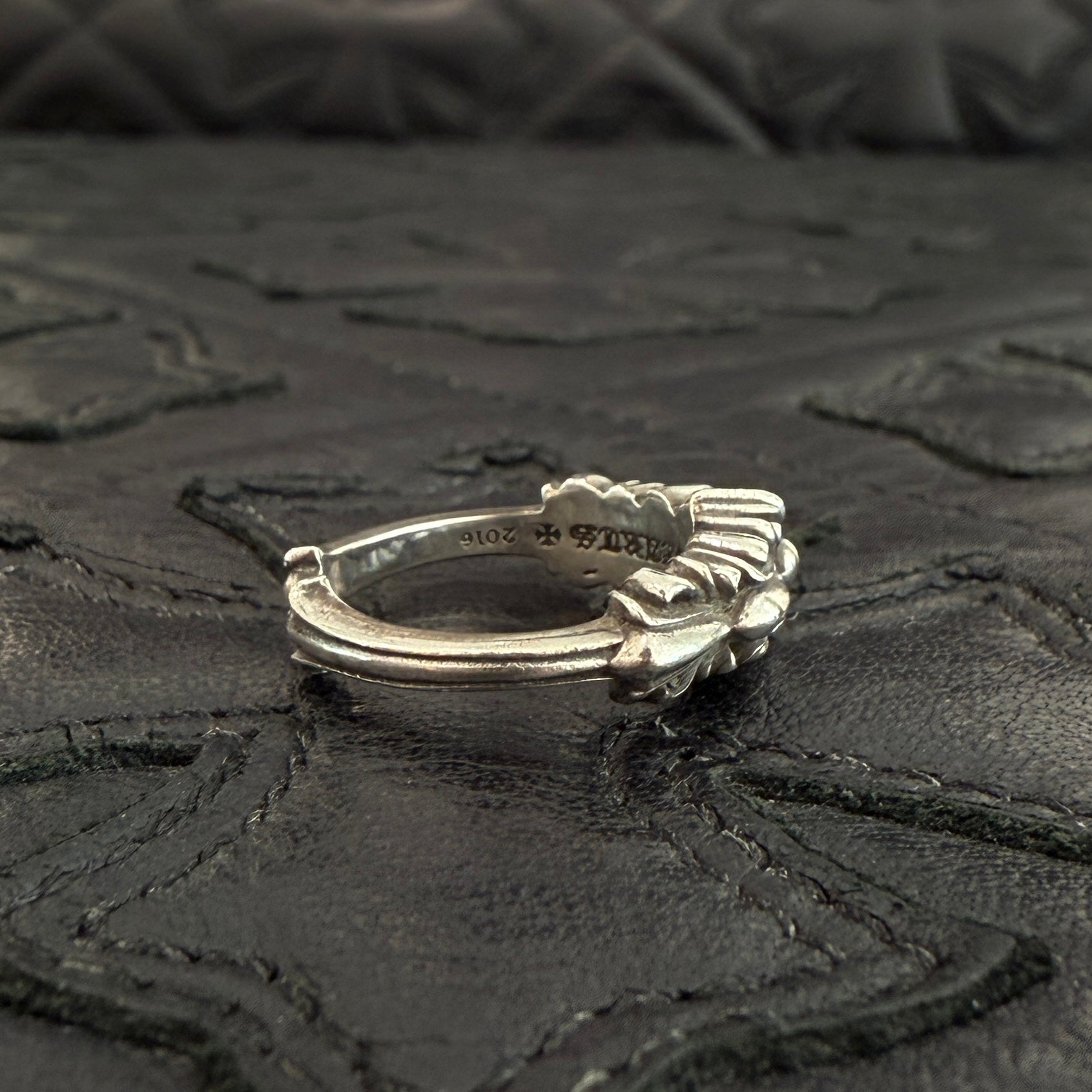 CHROME HEARTS Baby Classic Double Floral Cross Ring Size 8号