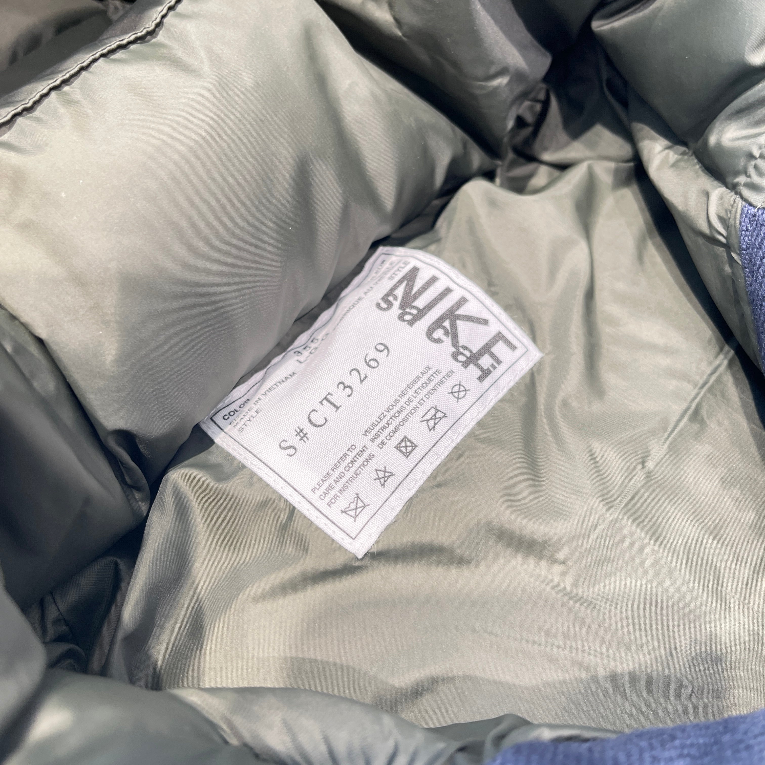 sacai ×NIKE 2020AW Docking Down Jacket CT3269-355 Size L サカイ × ナイキ ドッキング ダウンジャケット サイズL
