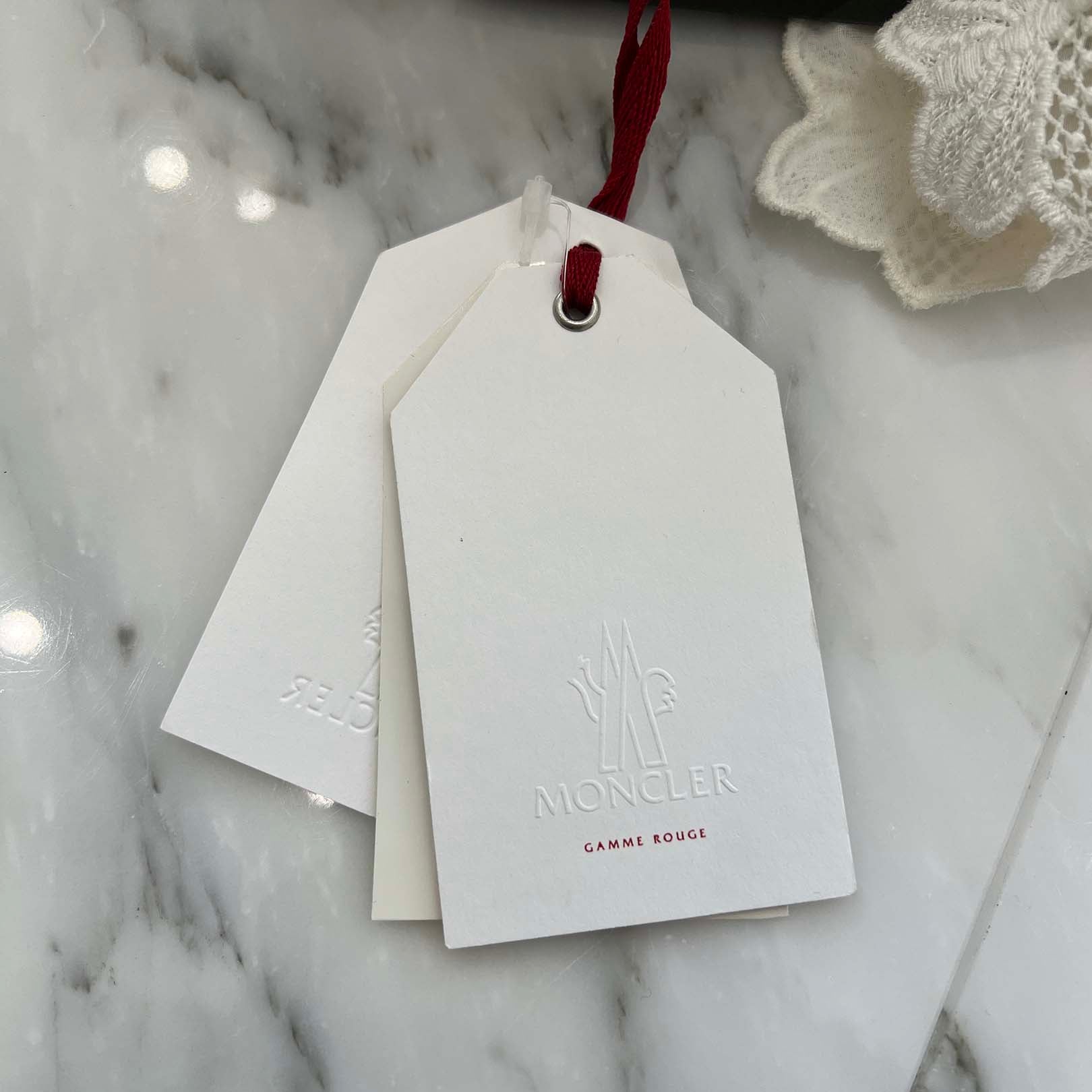 MONCLER DEGADE ABITO Rubber Logo Patch Floral Lace Dress D11936810305 2299A Size 00 モンクレール DEGADE ABITO ラバーロゴパッチ 花柄レース ワンピース サイズ00