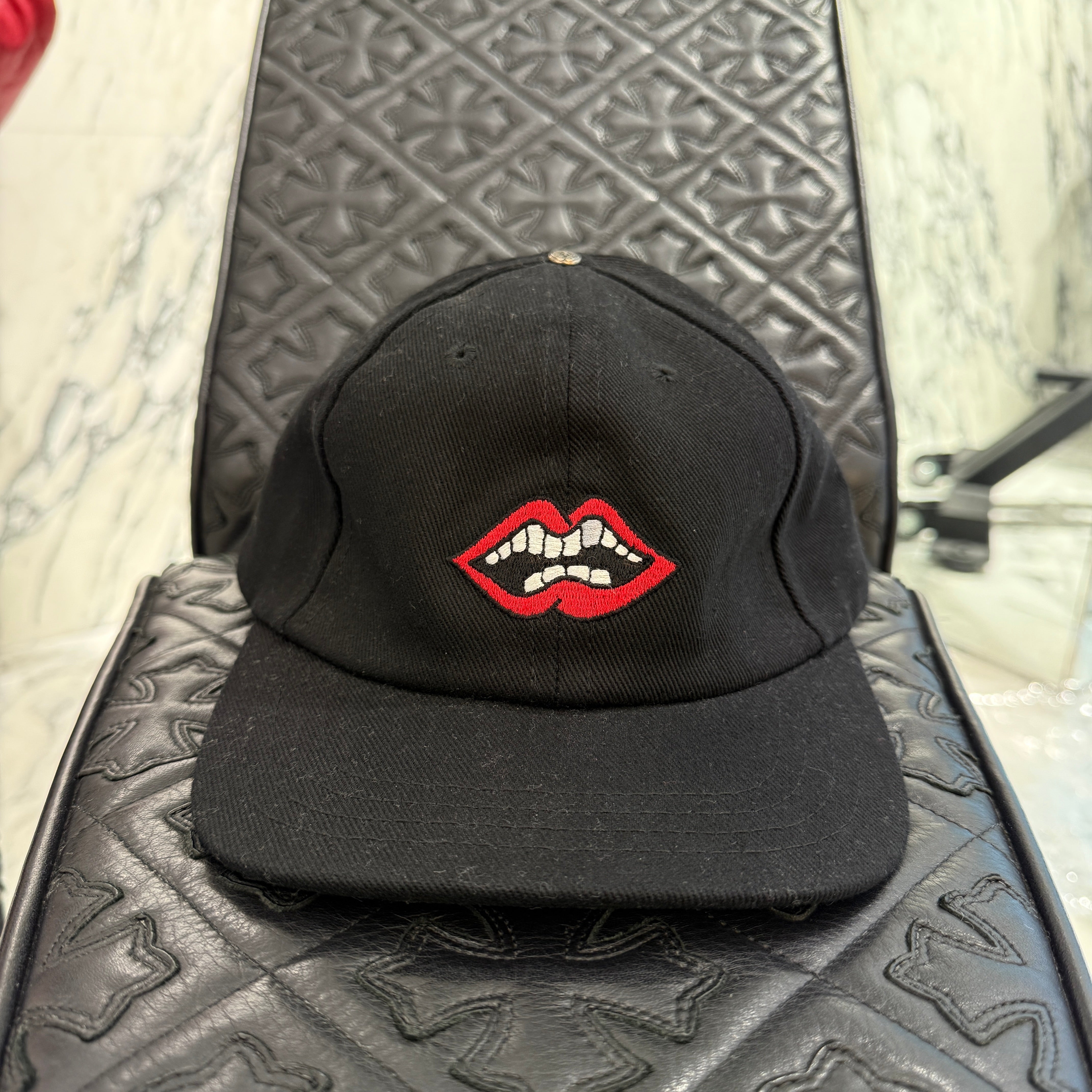 CHROME HEARTS × MATTY BOY Chomper Patch Leather Belt Trucker Cap