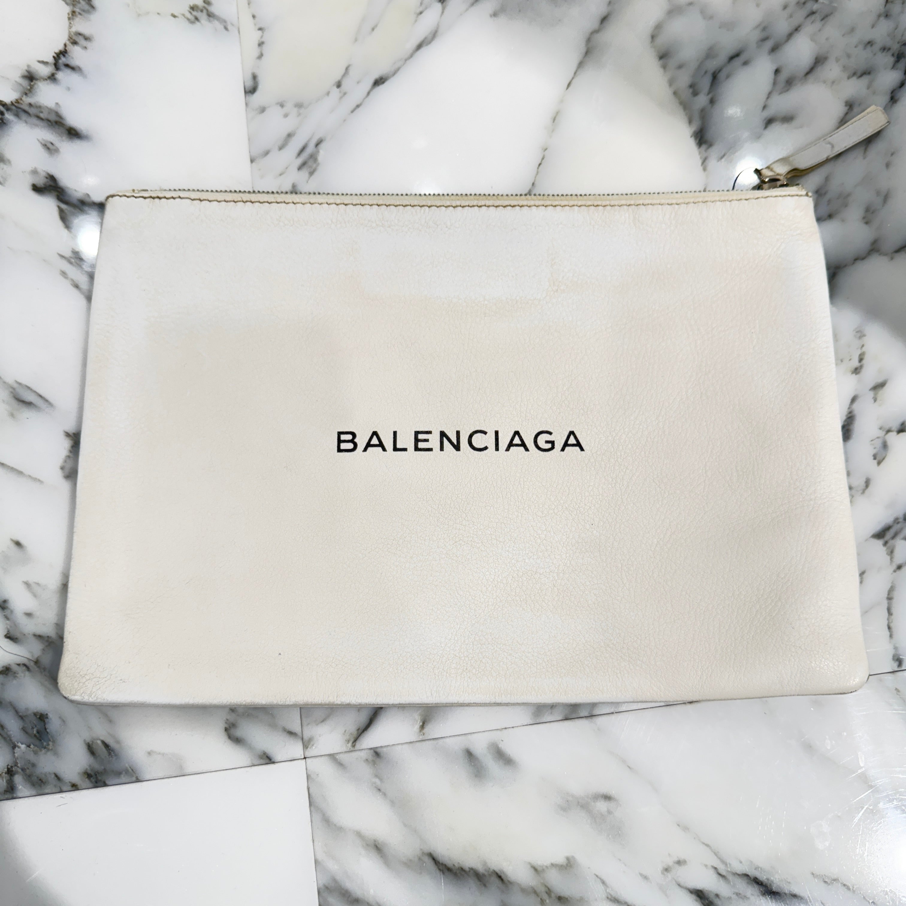 BALENCIAGA Leather Zip Clutch Bag バレンシアガ レザー ジップ クラッチバック