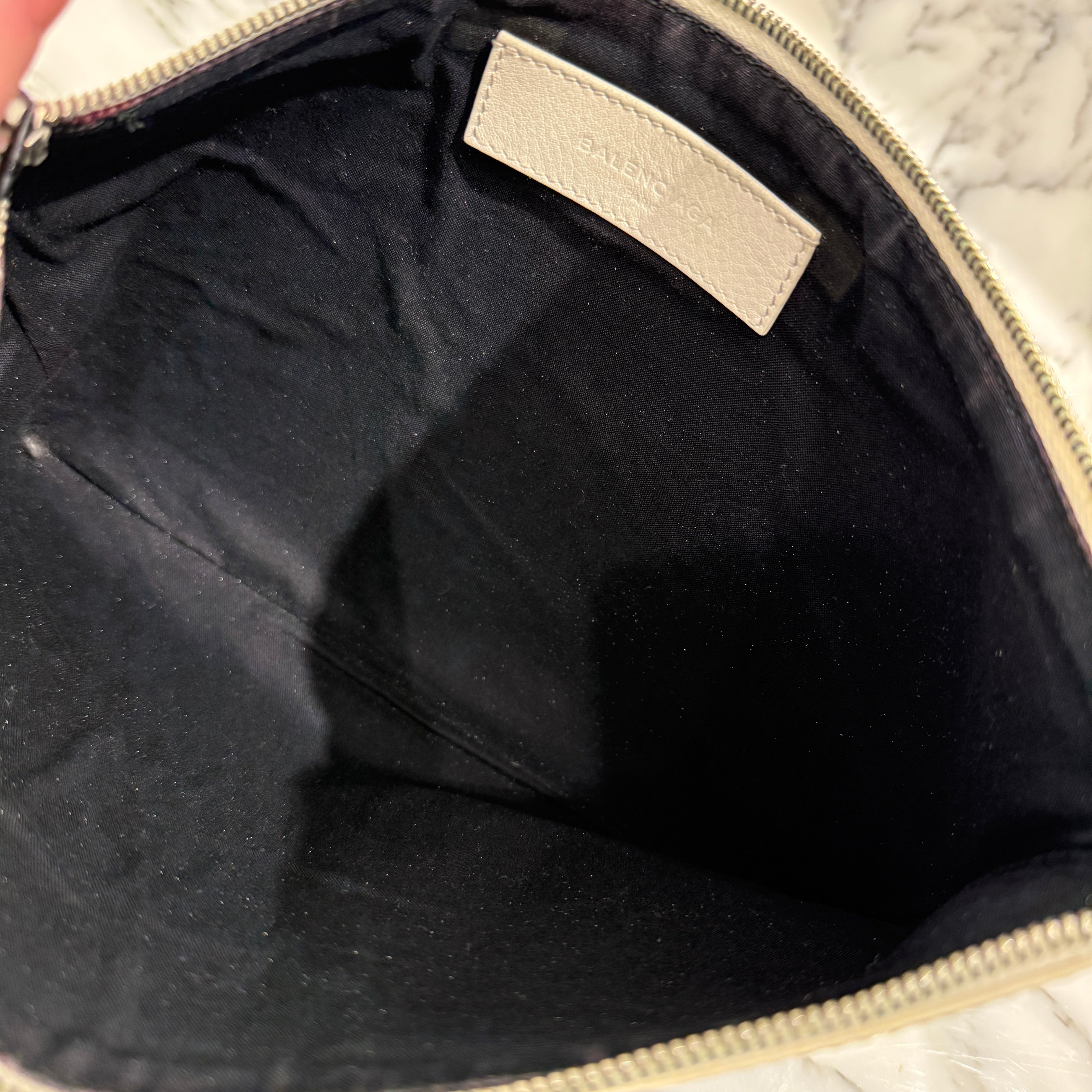 BALENCIAGA Leather Zip Clutch Bag バレンシアガ レザー ジップ クラッチバック