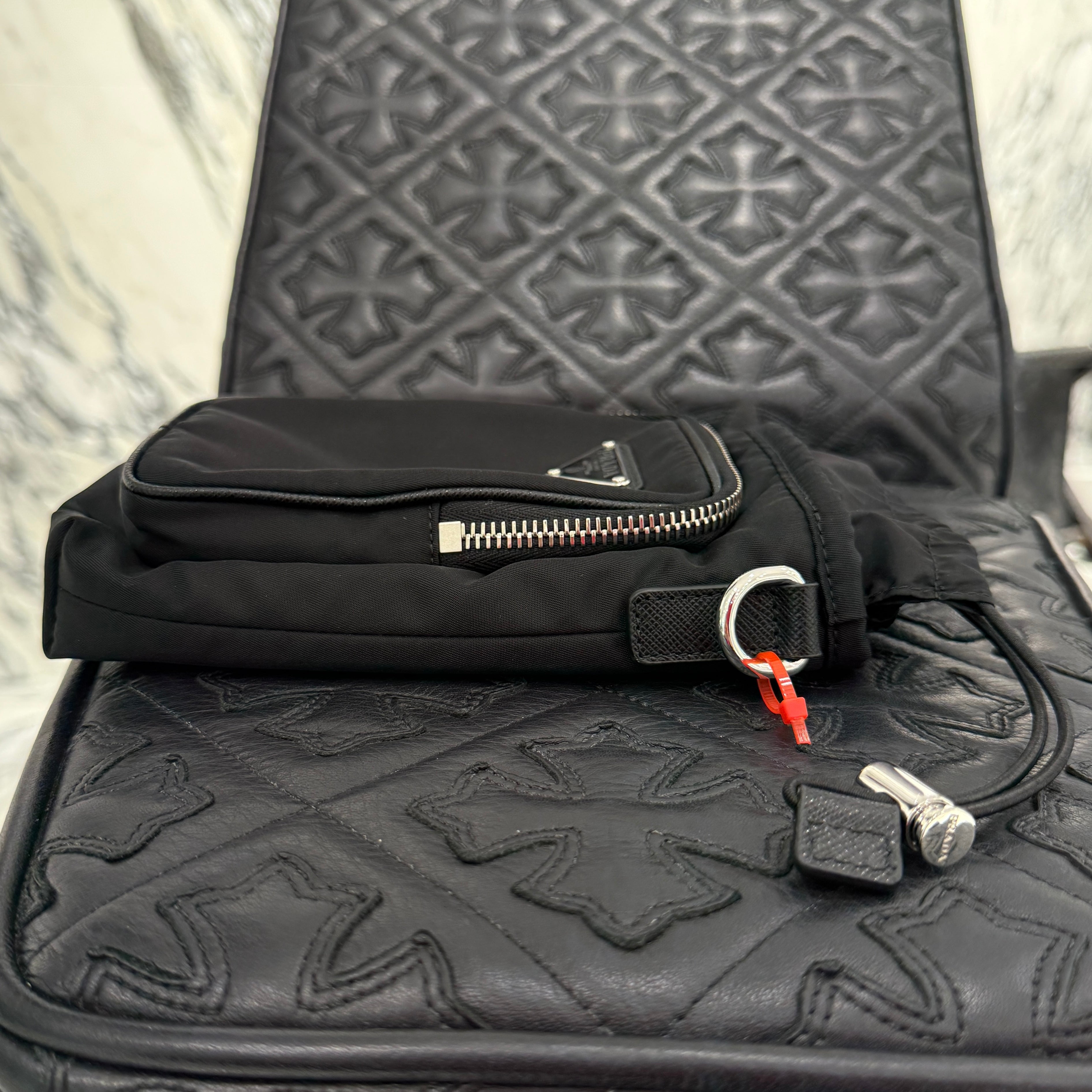 PRADA Re Nylon Smart Phone Case 2ZH155_2DMI_F0002 プラダ リ・ナイロン スマートフォン ケース