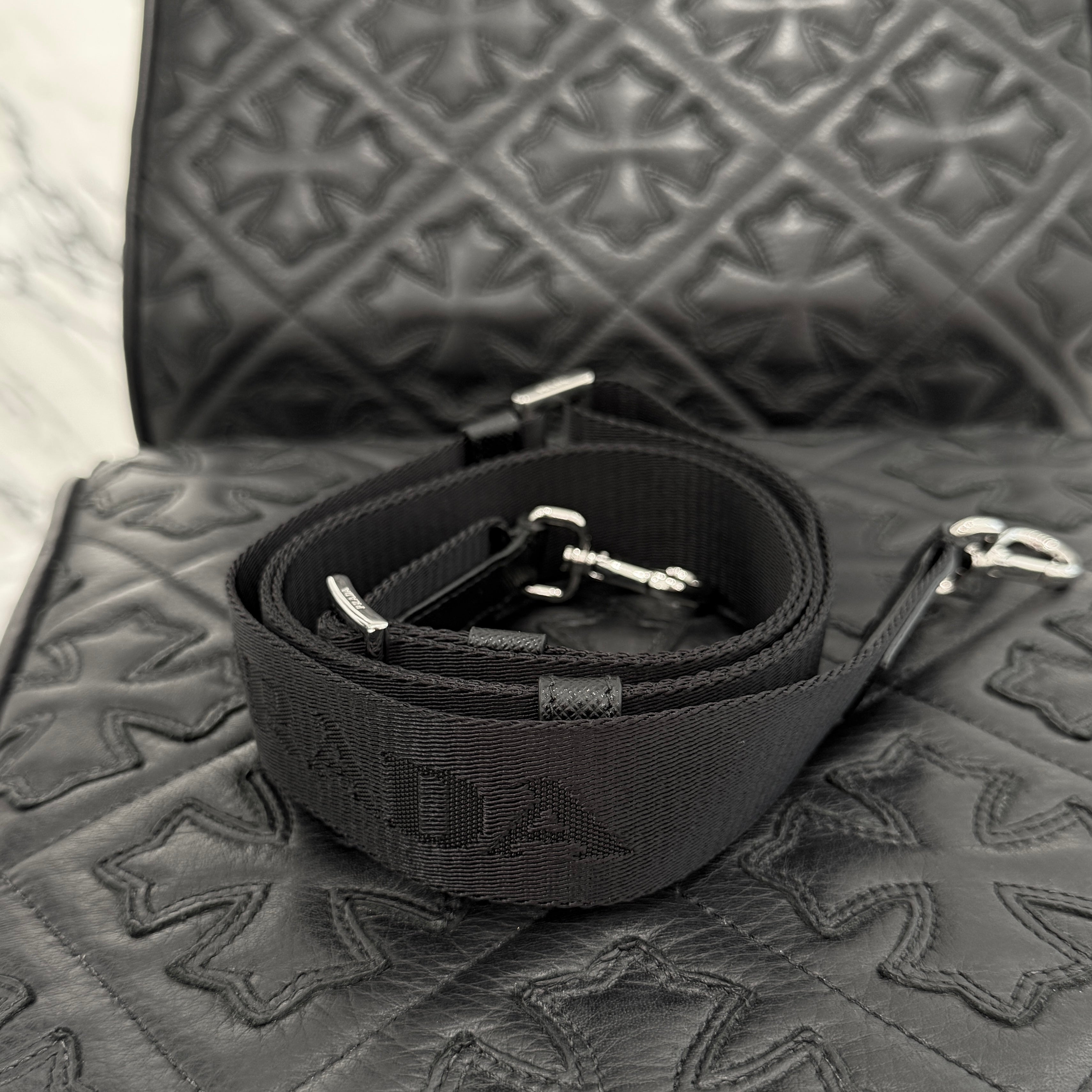 PRADA Re Nylon Smart Phone Case 2ZH155_2DMI_F0002 プラダ リ・ナイロン スマートフォン ケース