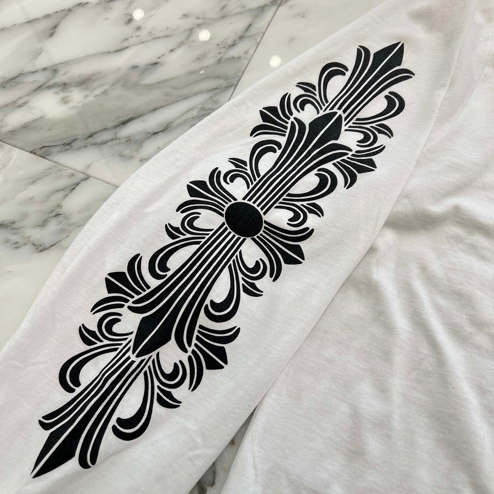 CHROME HEARTS Floral Cross Horseshoe Long Sleeve Tee Size XL クロムハーツ フローラルクロス ホースシュー ロングスリーブTシャツ サイズXL