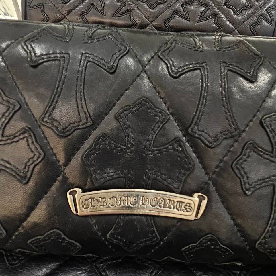 CHROME HEARTS Cemetery Cross Leather Patch Quilting Leather Wallet クロムハーツ セメタリークロス レザーパッチ キルティングレザー ウォレット