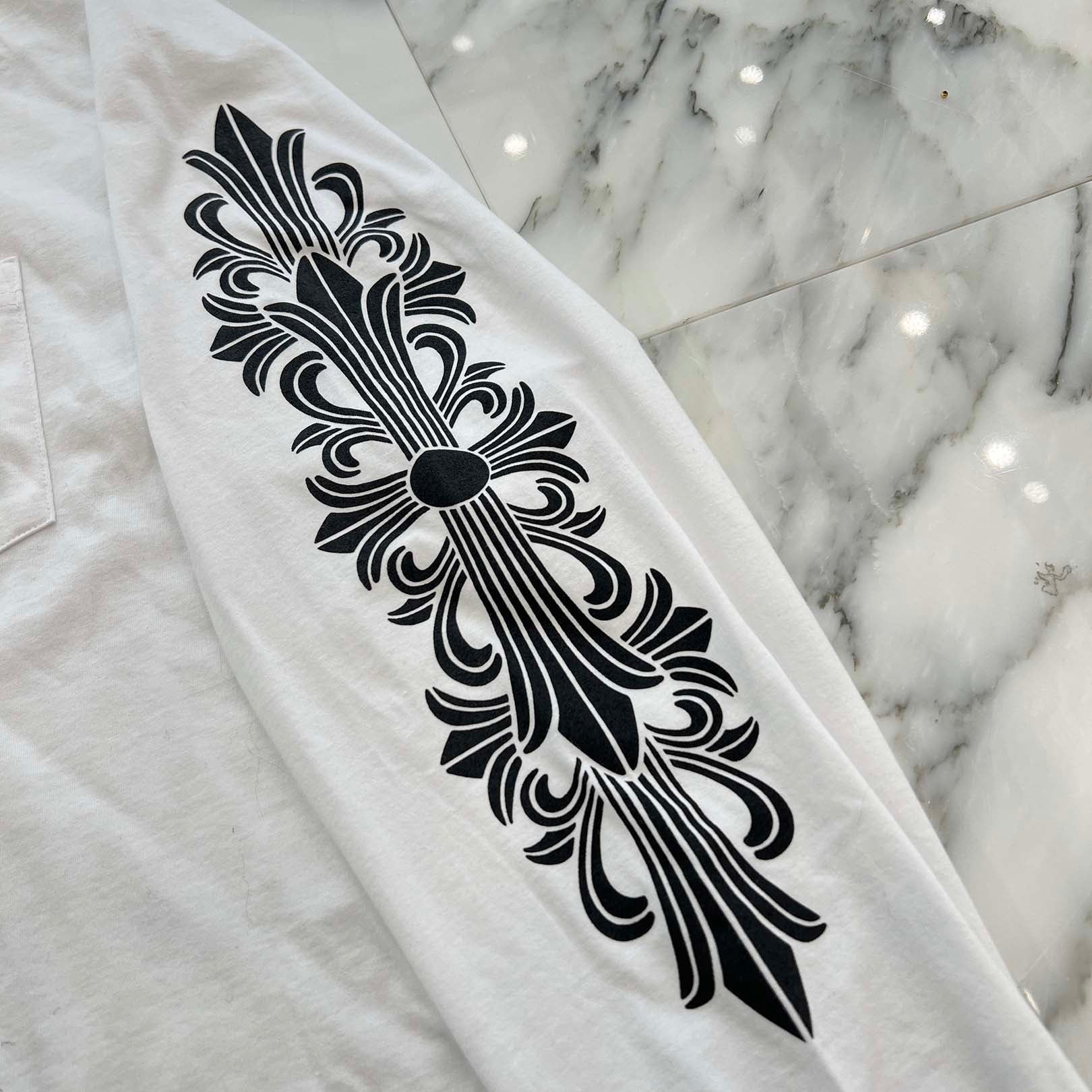CHROME HEARTS Floral Cross Horseshoe Long Sleeve Tee Size XL クロムハーツ フローラルクロス ホースシュー ロングスリーブTシャツ サイズXL