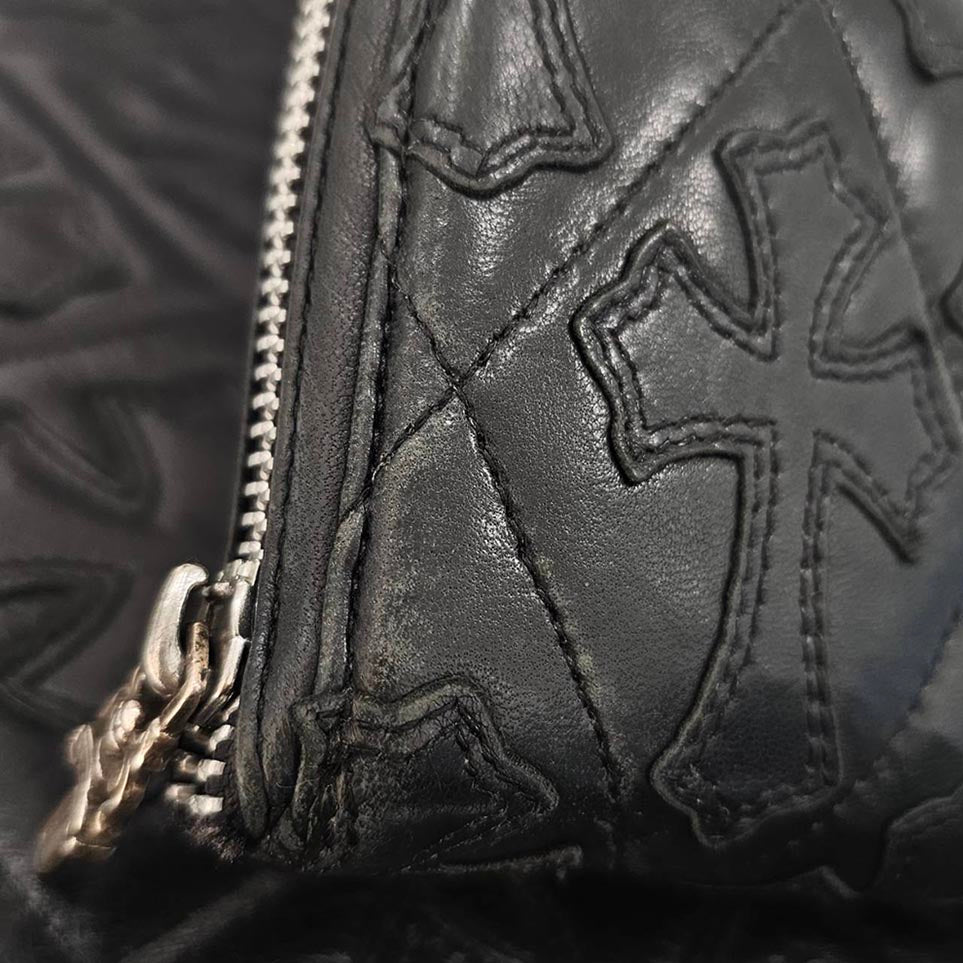 CHROME HEARTS Cemetery Cross Leather Patch Quilting Leather Wallet クロムハーツ セメタリークロス レザーパッチ キルティングレザー ウォレット