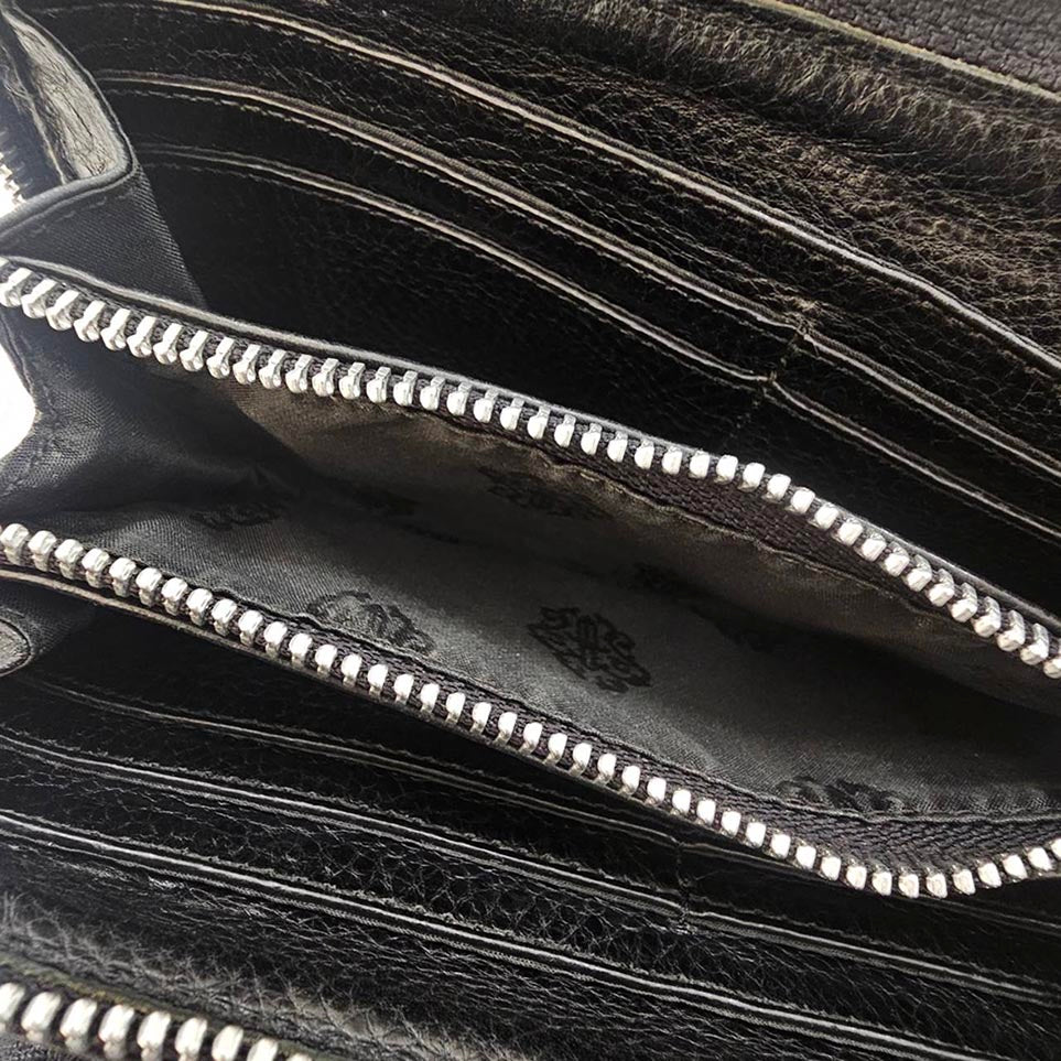 CHROME HEARTS Cemetery Cross Leather Patch Quilting Leather Wallet クロムハーツ セメタリークロス レザーパッチ キルティングレザー ウォレット