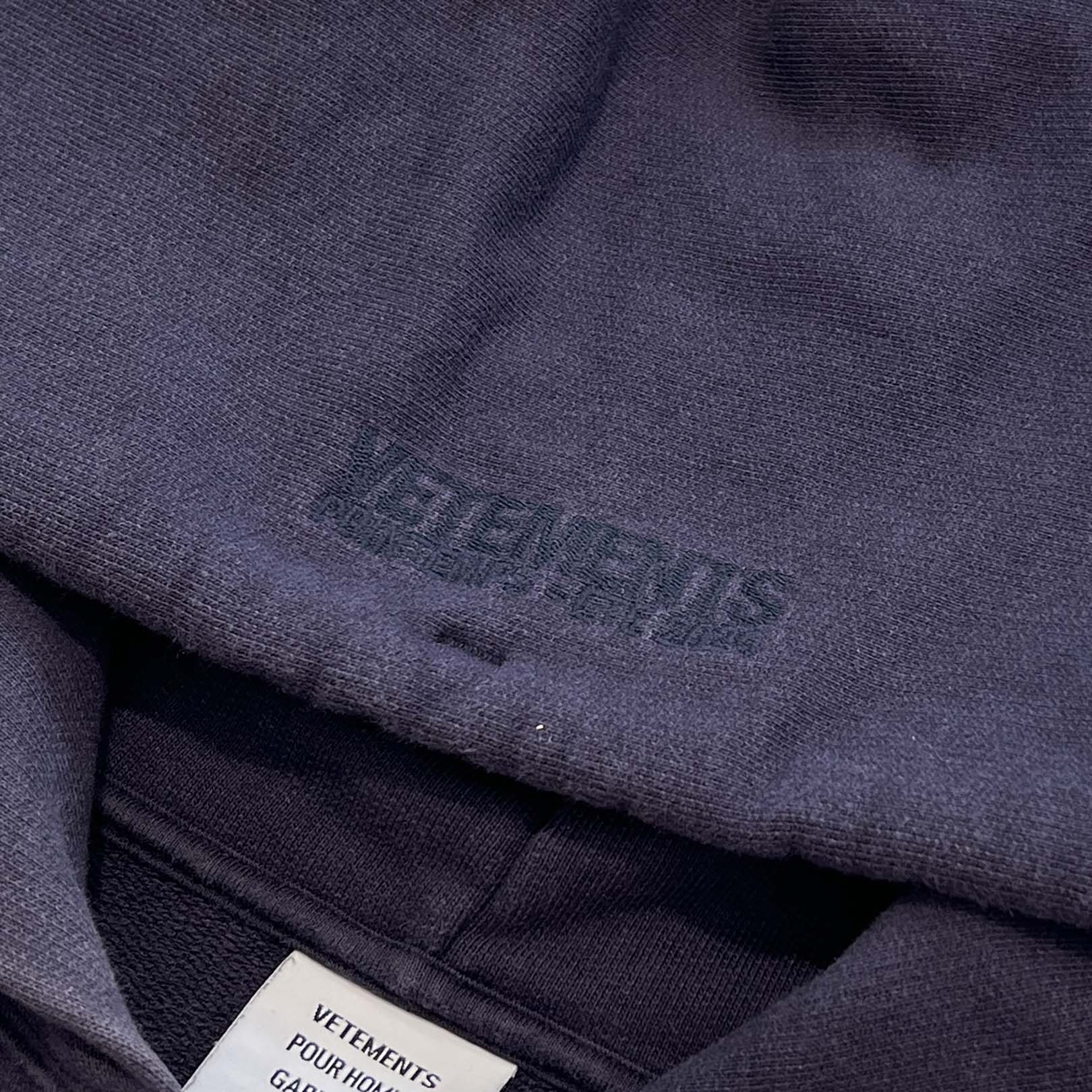 VETEMENTS 2020SS Reverse Anarchy Logo Print Pullover Hoodie SS20TR312 Size XS ヴェトモン リバースアナーキーロゴ プリント プルオーバーフーディー サイズXS