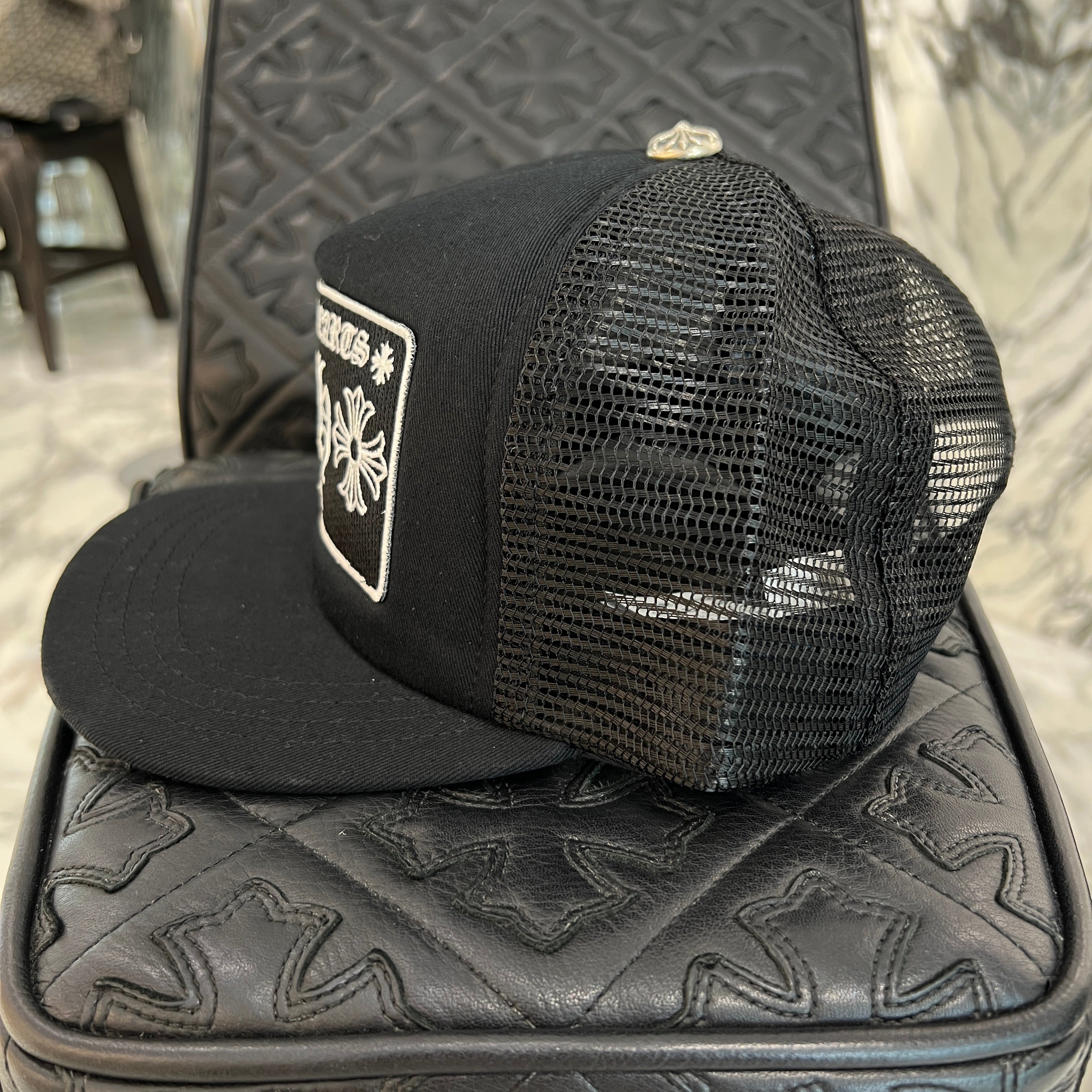 CHROME HEARTS Paris Limited Trucker Cap Size ONE SIZE（51-61）クロムハーツ パリス限定 トラッカーキャップ サイズONE SIZE（51-61）