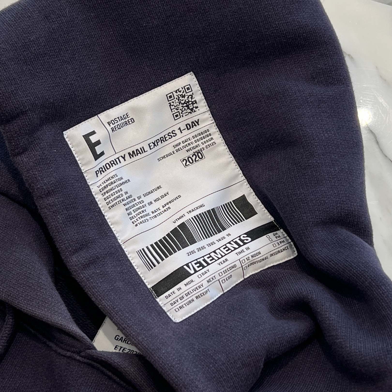 VETEMENTS 2020SS Reverse Anarchy Logo Print Pullover Hoodie SS20TR312 Size XS ヴェトモン リバースアナーキーロゴ プリント プルオーバーフーディー サイズXS