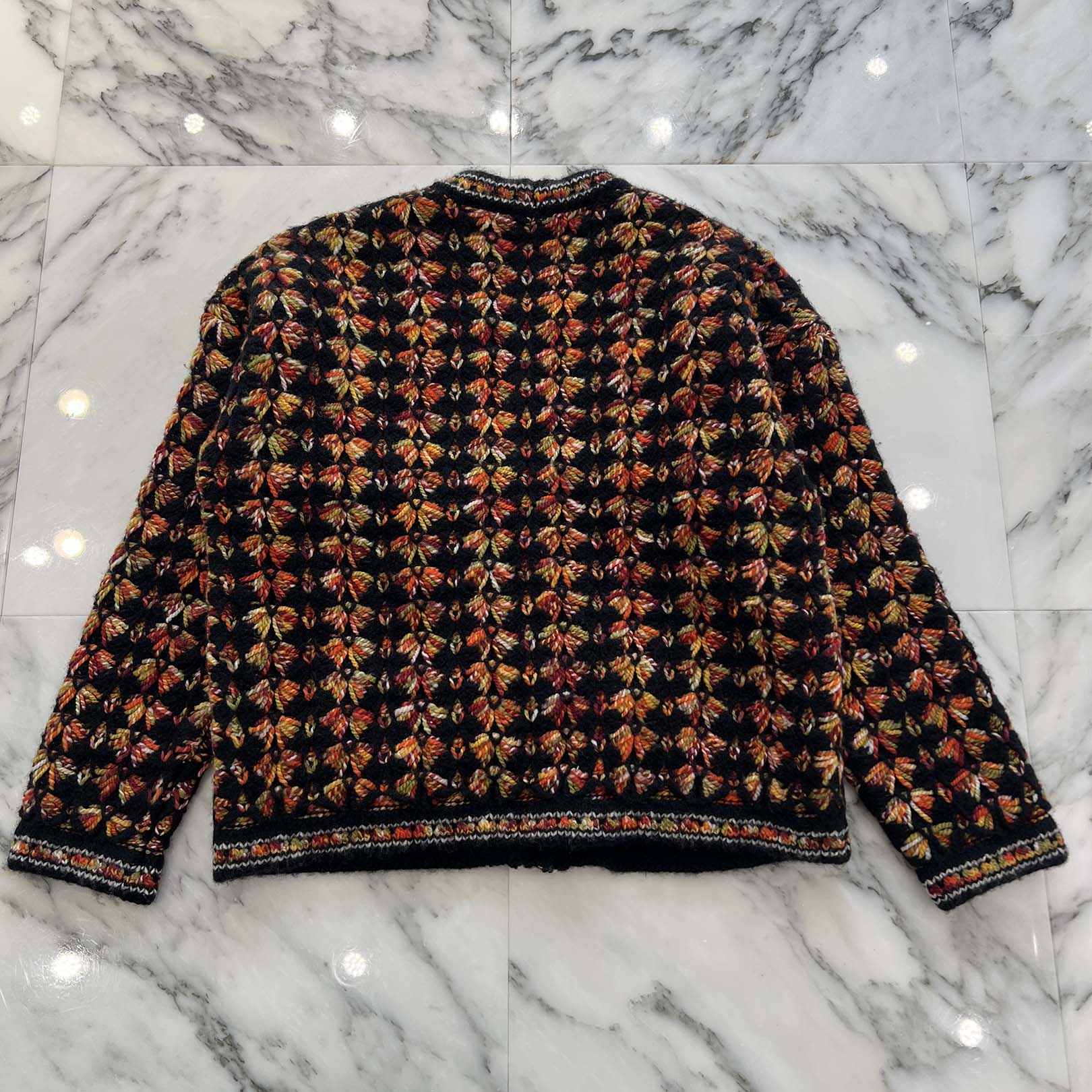 CHANEL 2023AW Coco Mark Button V Neck Cashmere Knit Cardigan P75411K10792 Size 36 シャネル ココマークボタン Vネック カシミヤニットカーディガン サイズ36