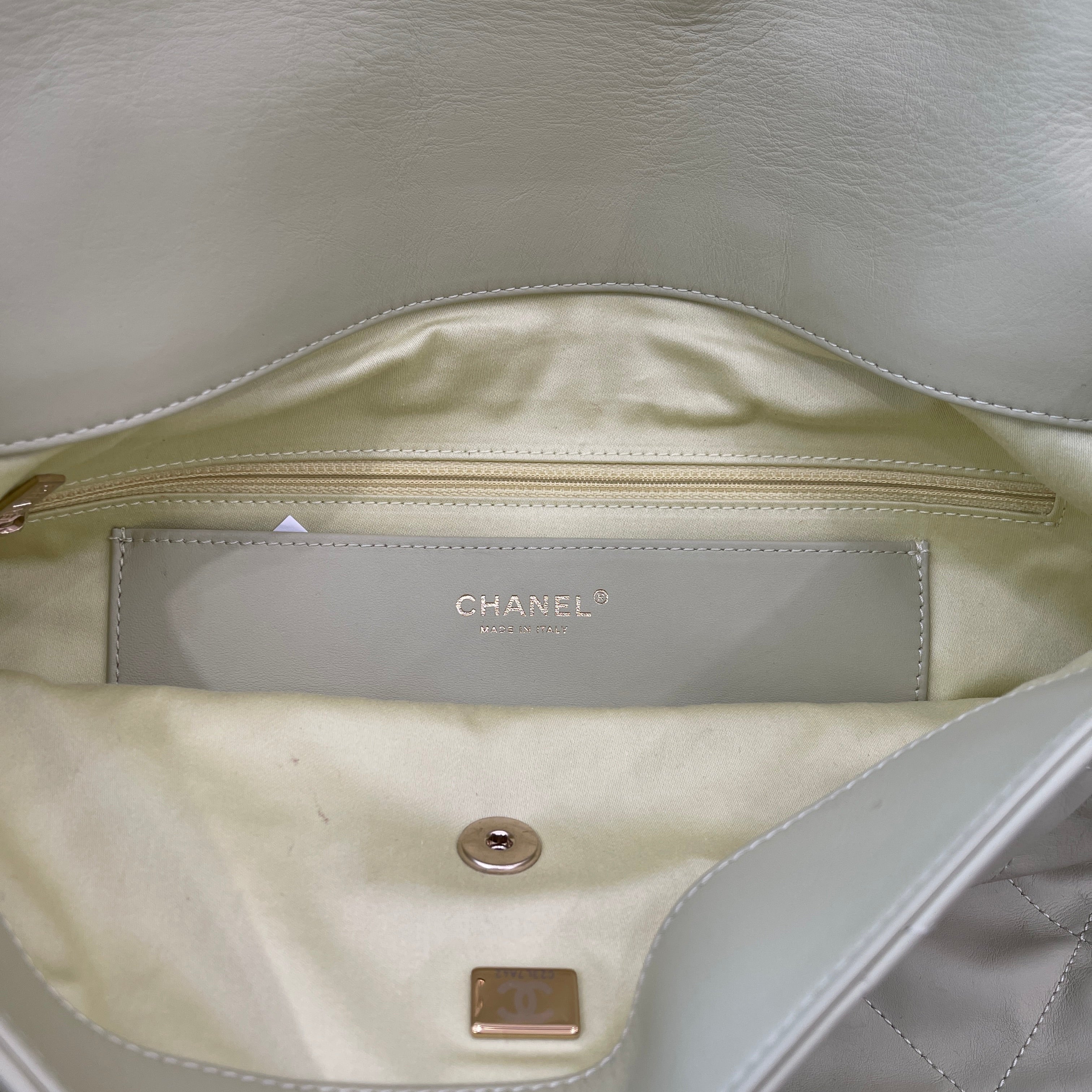 CHANEL 2024 Cruise Matelasse Maxi Hobo Bag AS4617 B14999 NS835 シャネル 2024クルーズ マトラッセ マキシ ホーボーバッグ