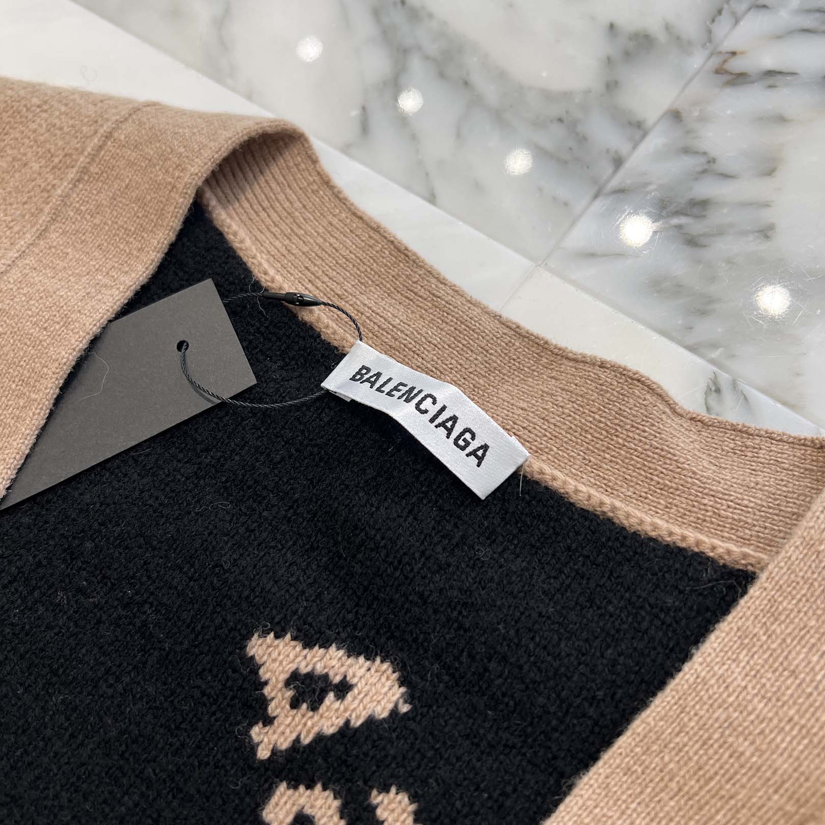 BALENCIAGA 2020AW Diagonal Monogram Logo Cardigan 652394 T1567 Size M バレンシアガ ダイアゴナル モノグラム ロゴ カーディガン サイズM